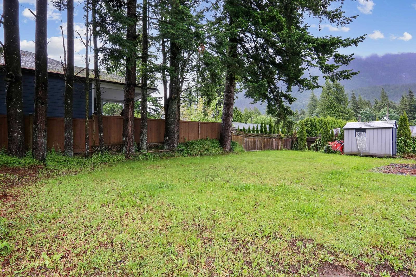 Listing Image 23