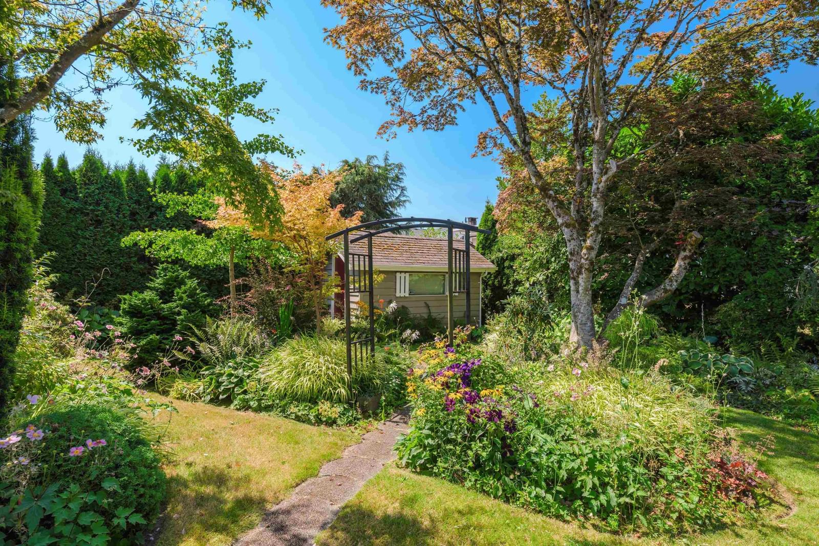 Listing Image 37