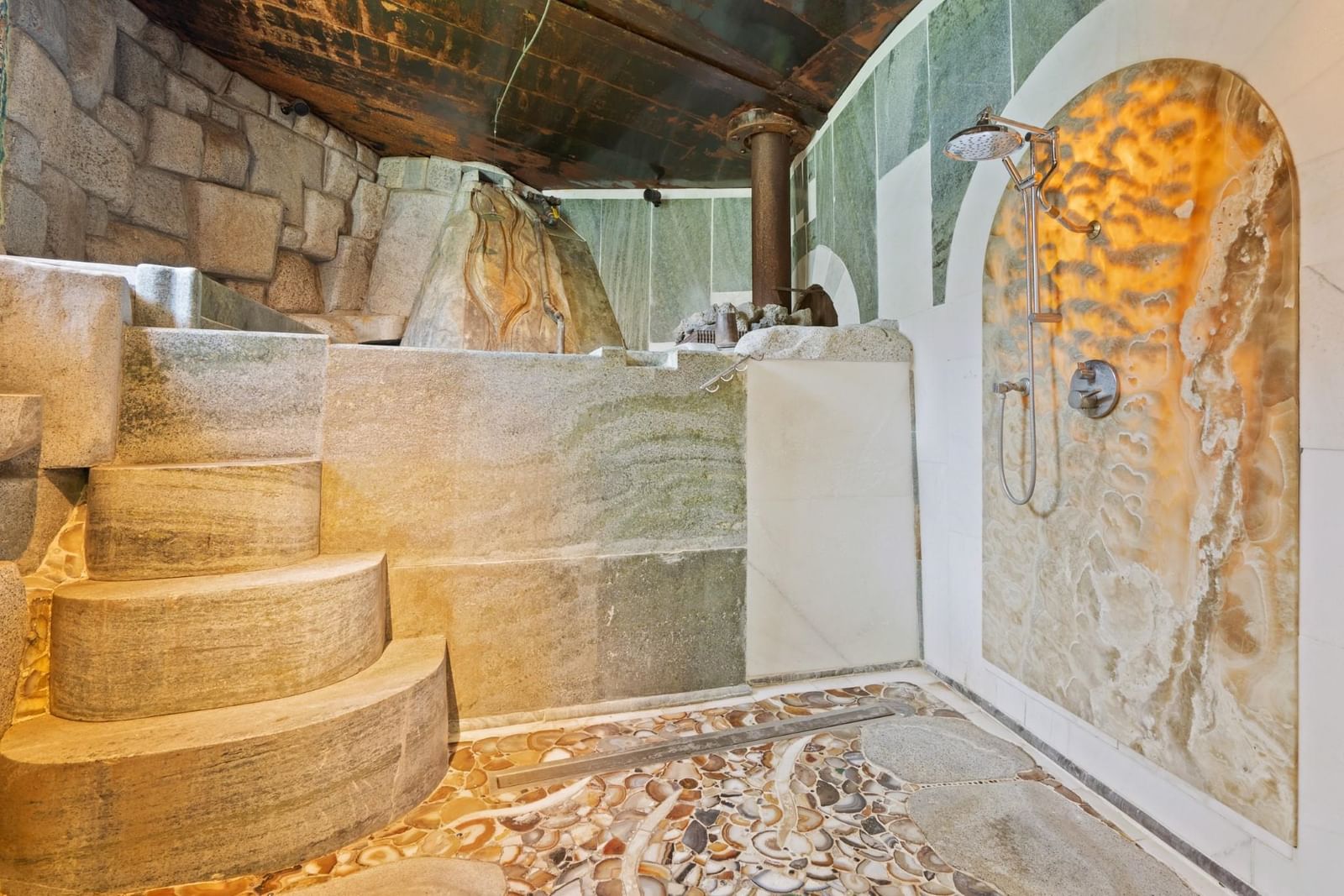 Listing Image 31