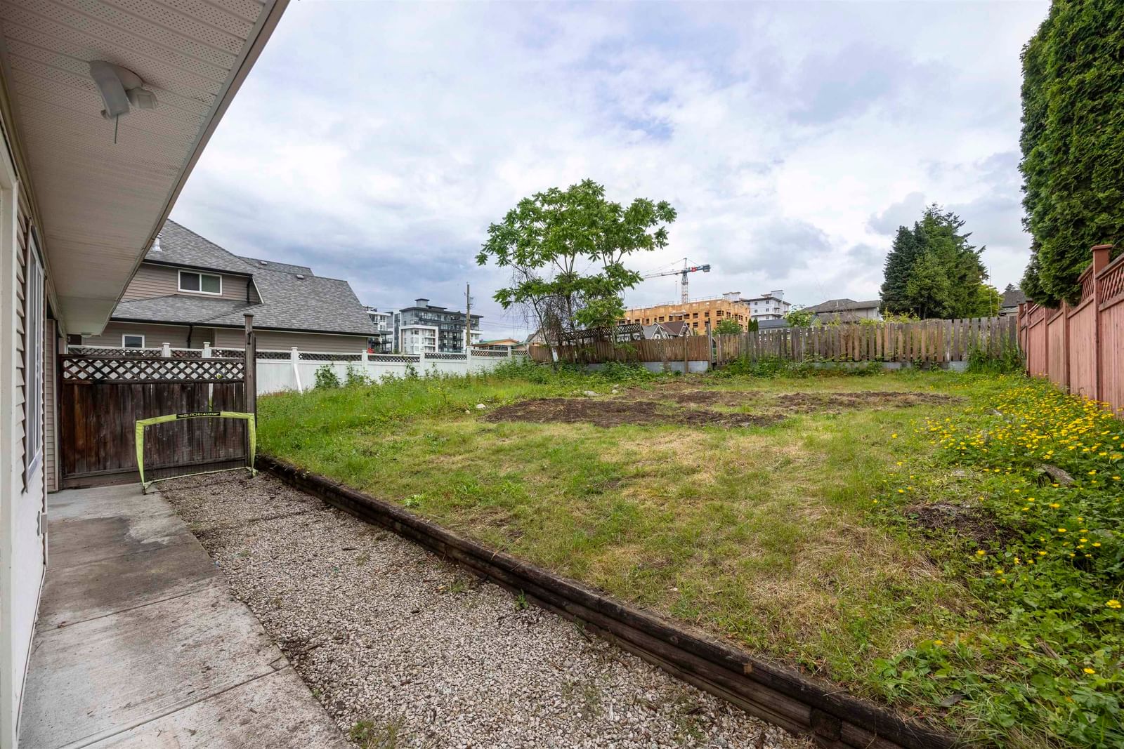 Listing Image 27