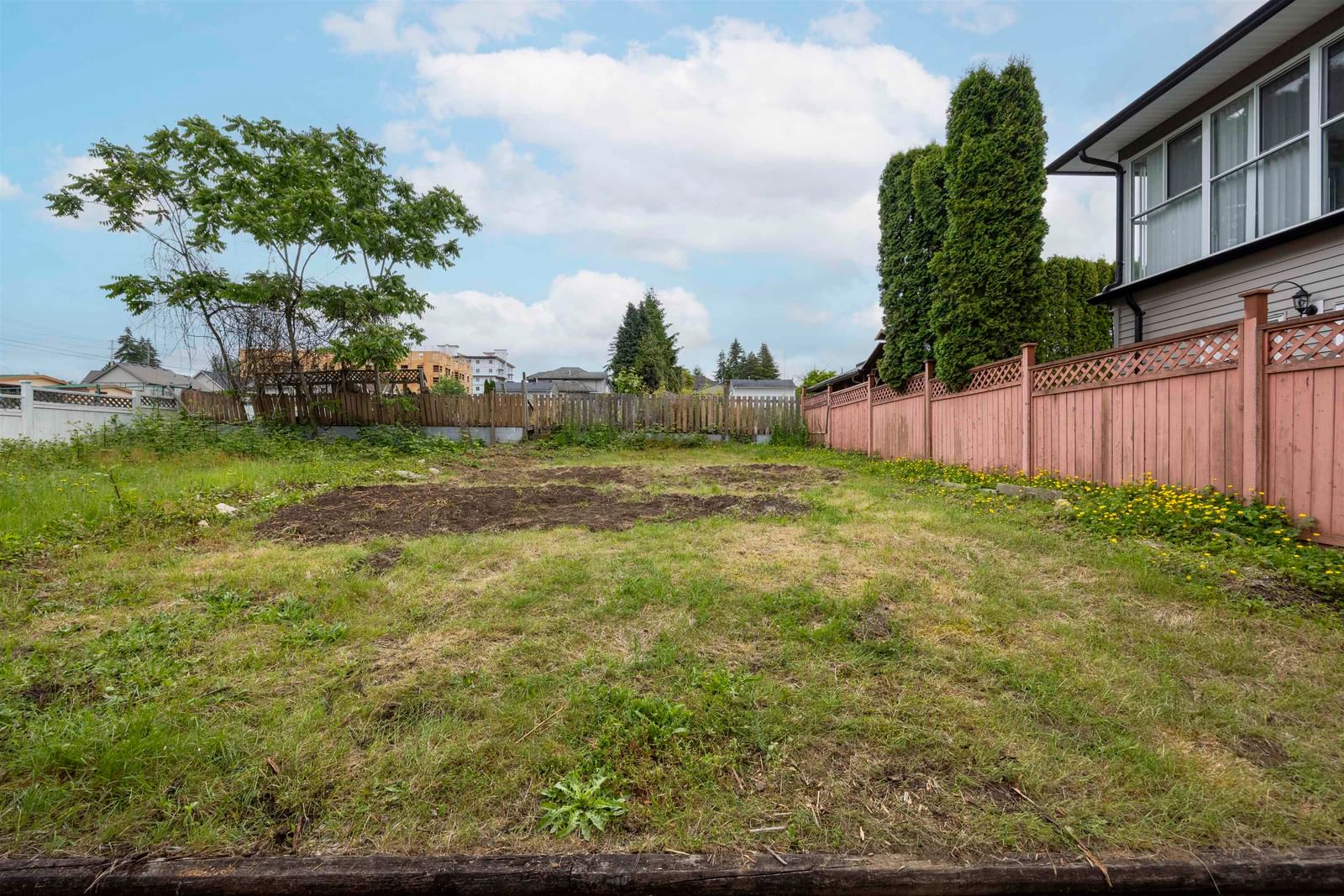 Listing Image 28