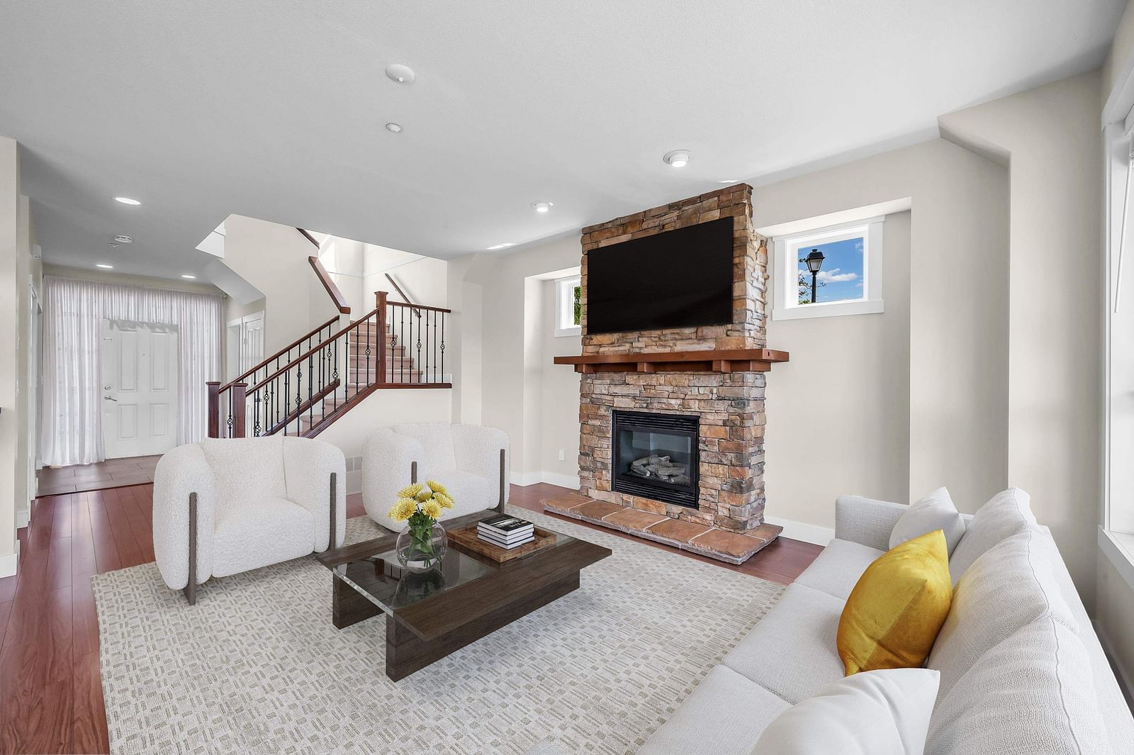 Listing Image 9