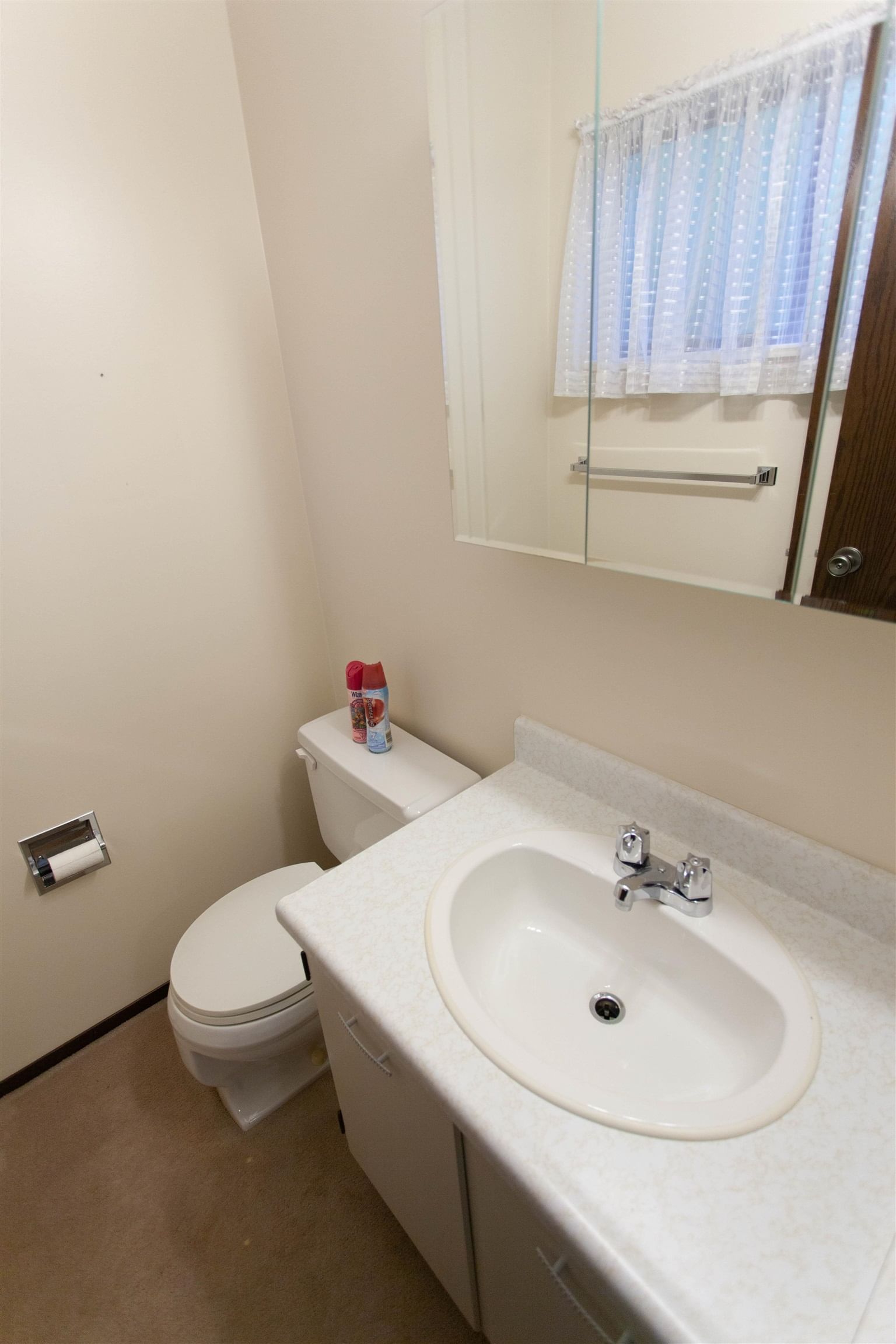 Listing Image 17