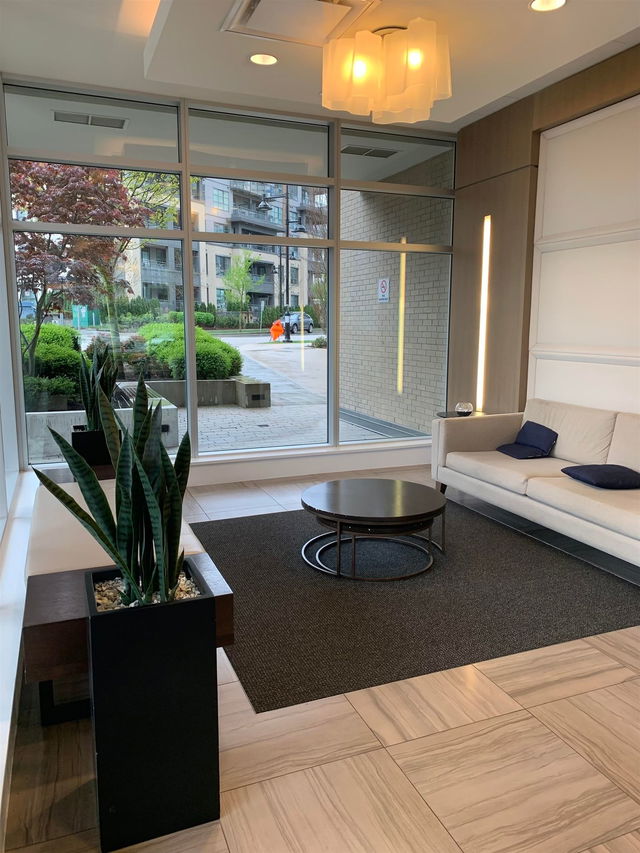 503 - 602 Como Lake Street