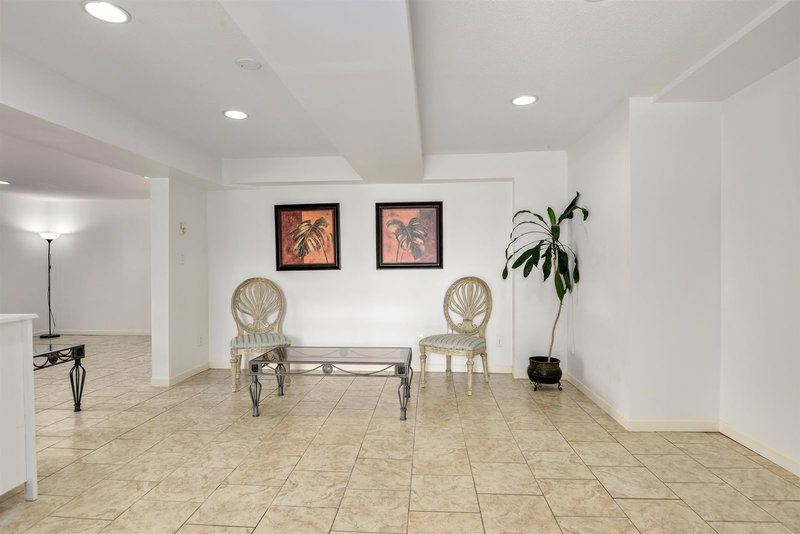 BSMT - 1476 Lansdowne Drive, Coquitlam, V3E 2S8 | Image 2