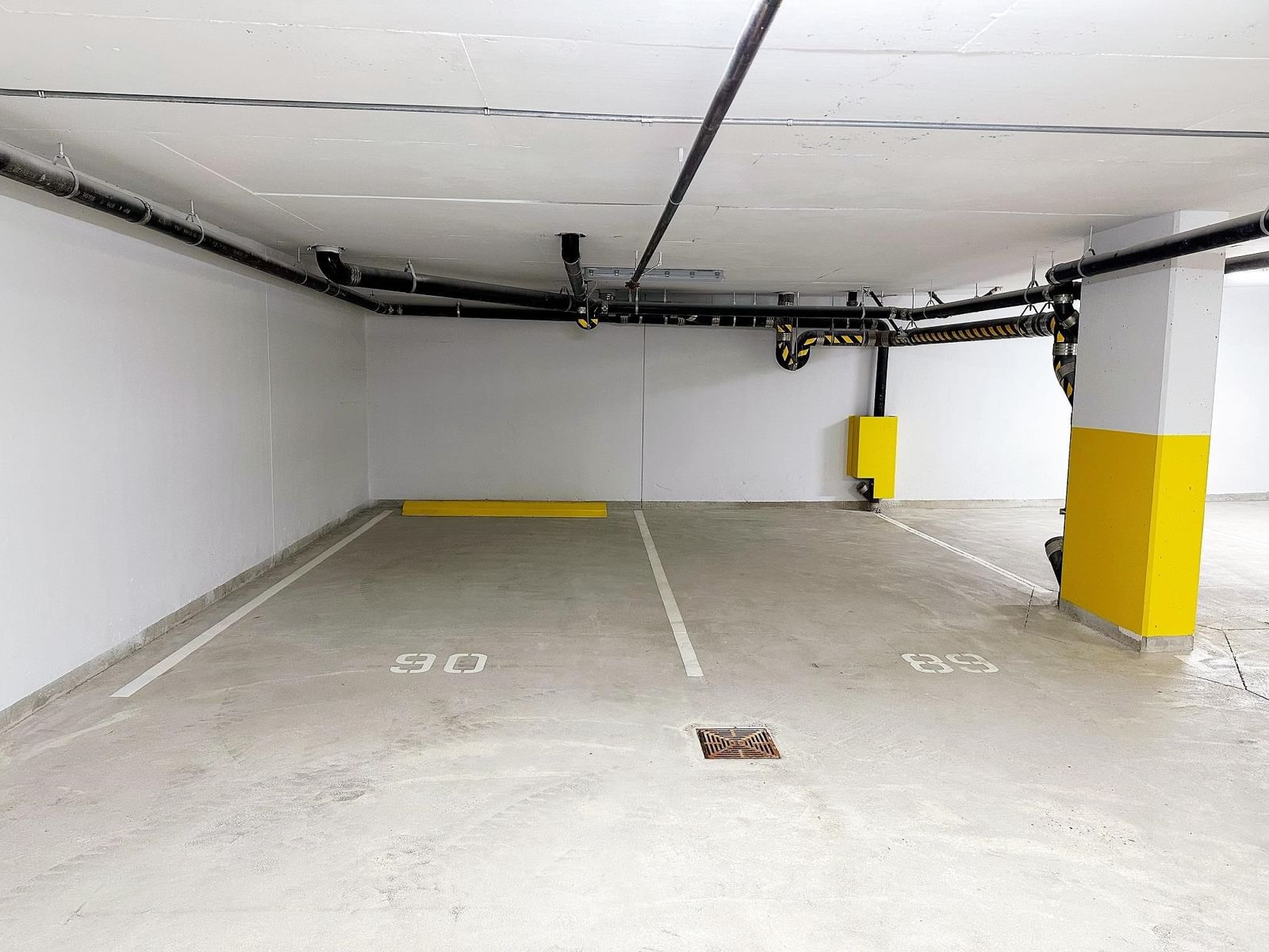 Listing Image 24