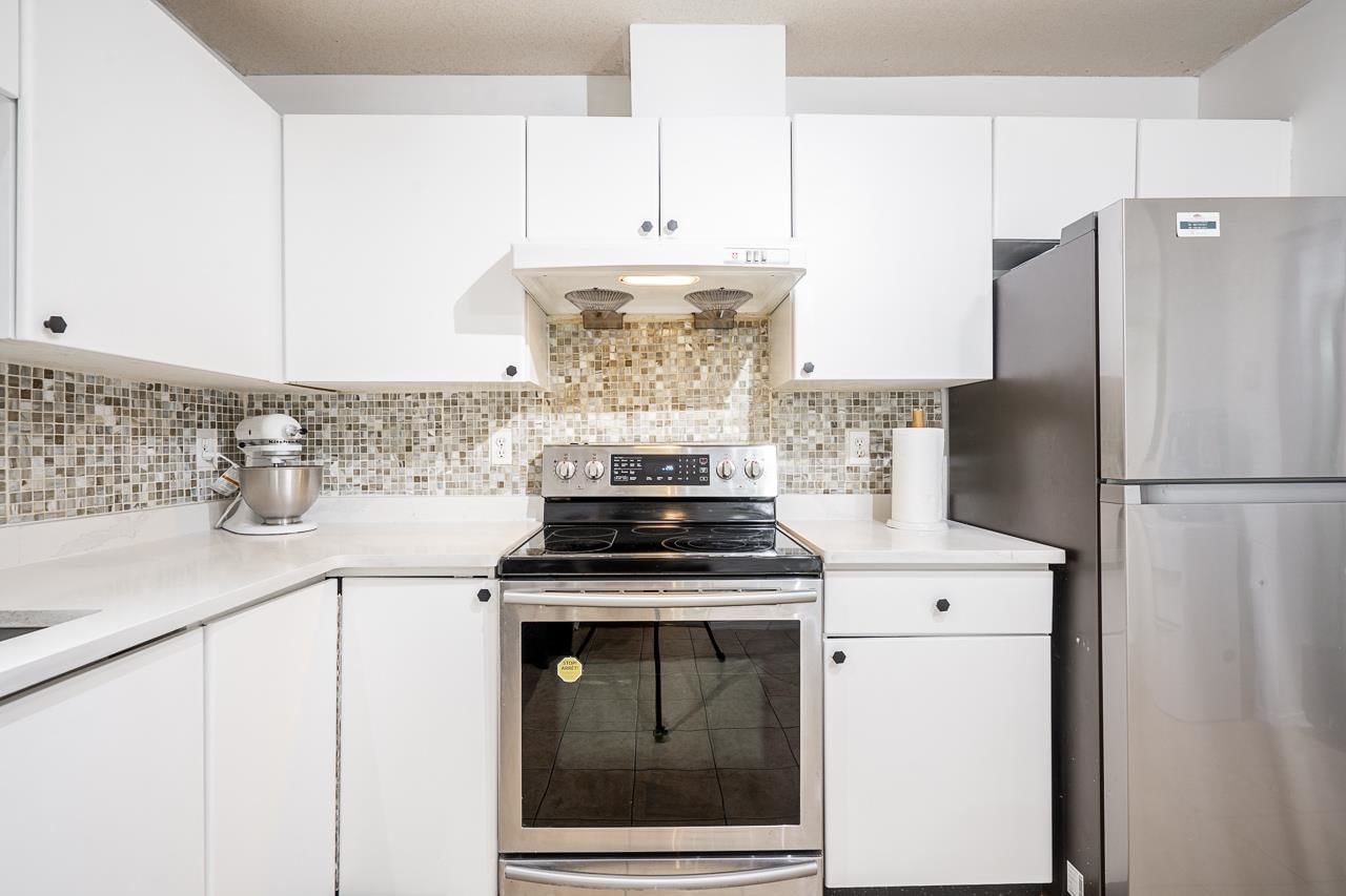 Listing Image 17