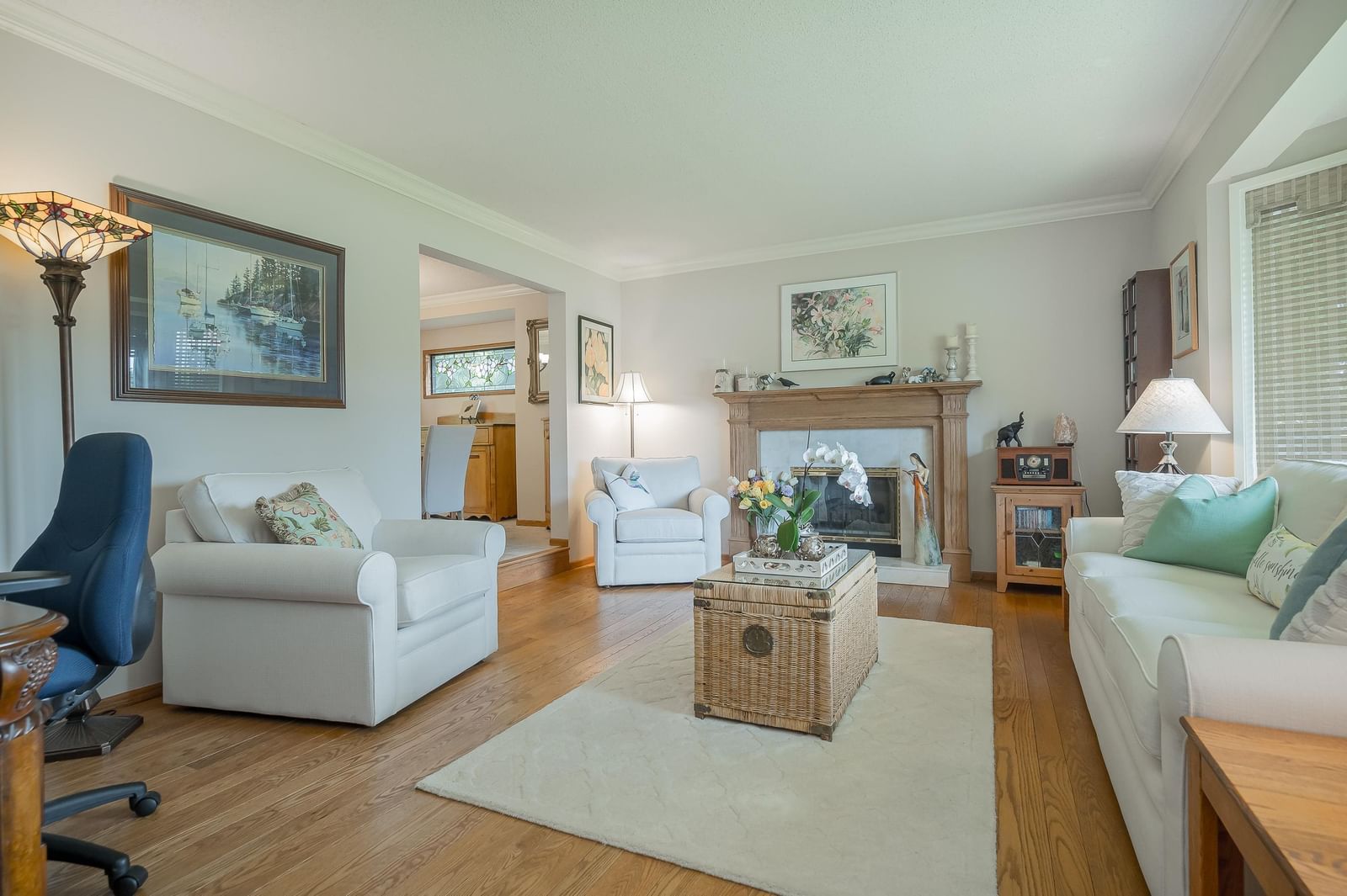 Listing Image 12