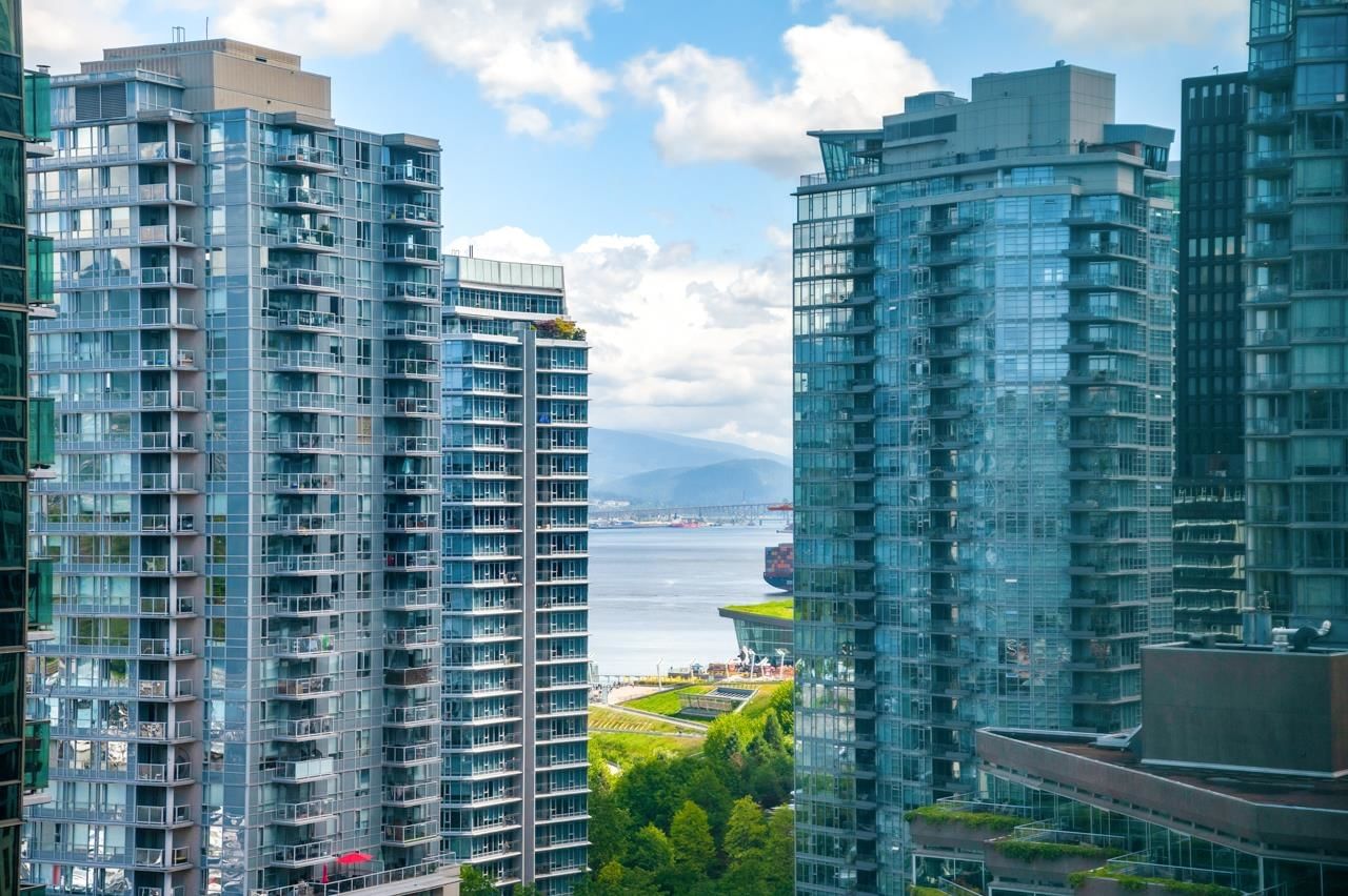 Listing Image 29