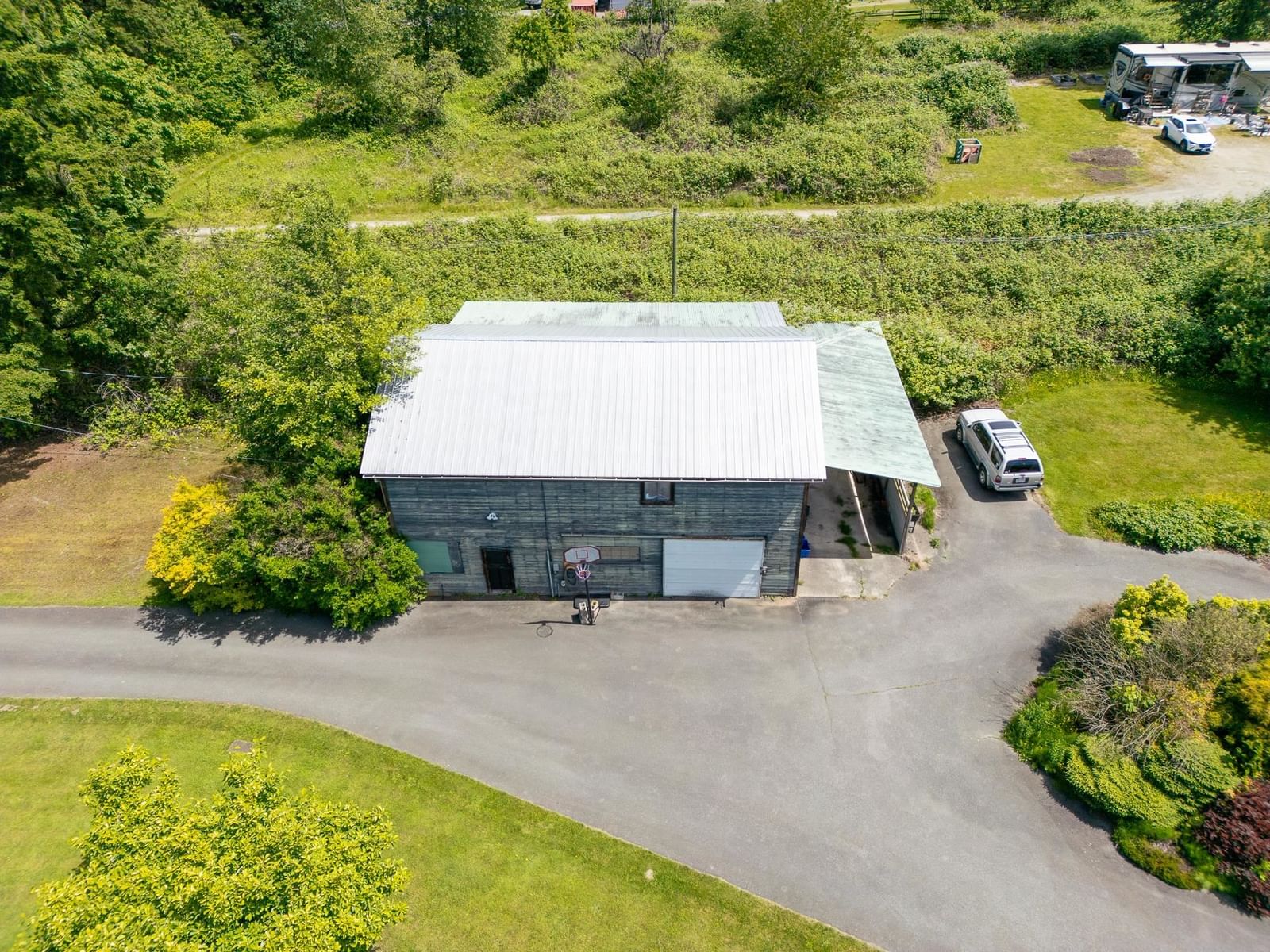 Listing Image 10