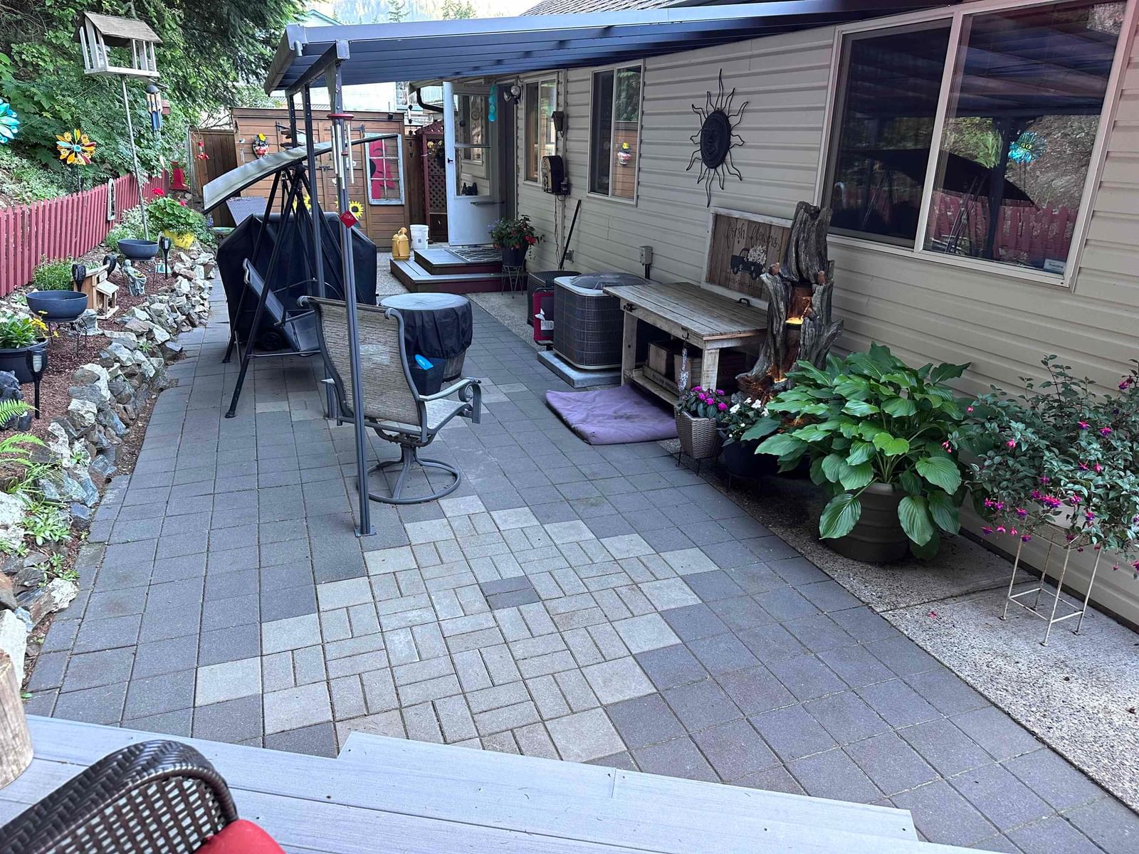 Listing Image 18
