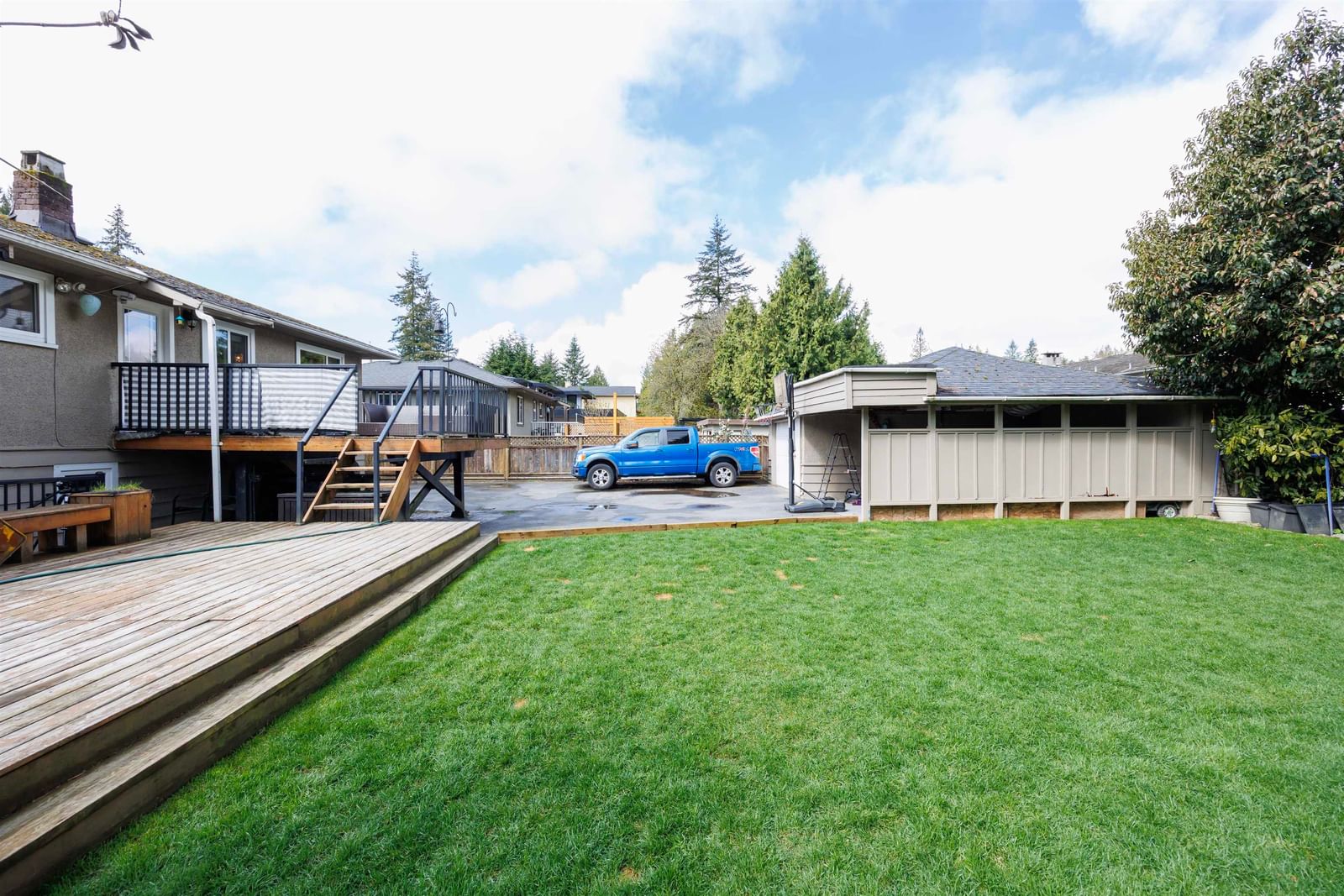 Listing Image 15