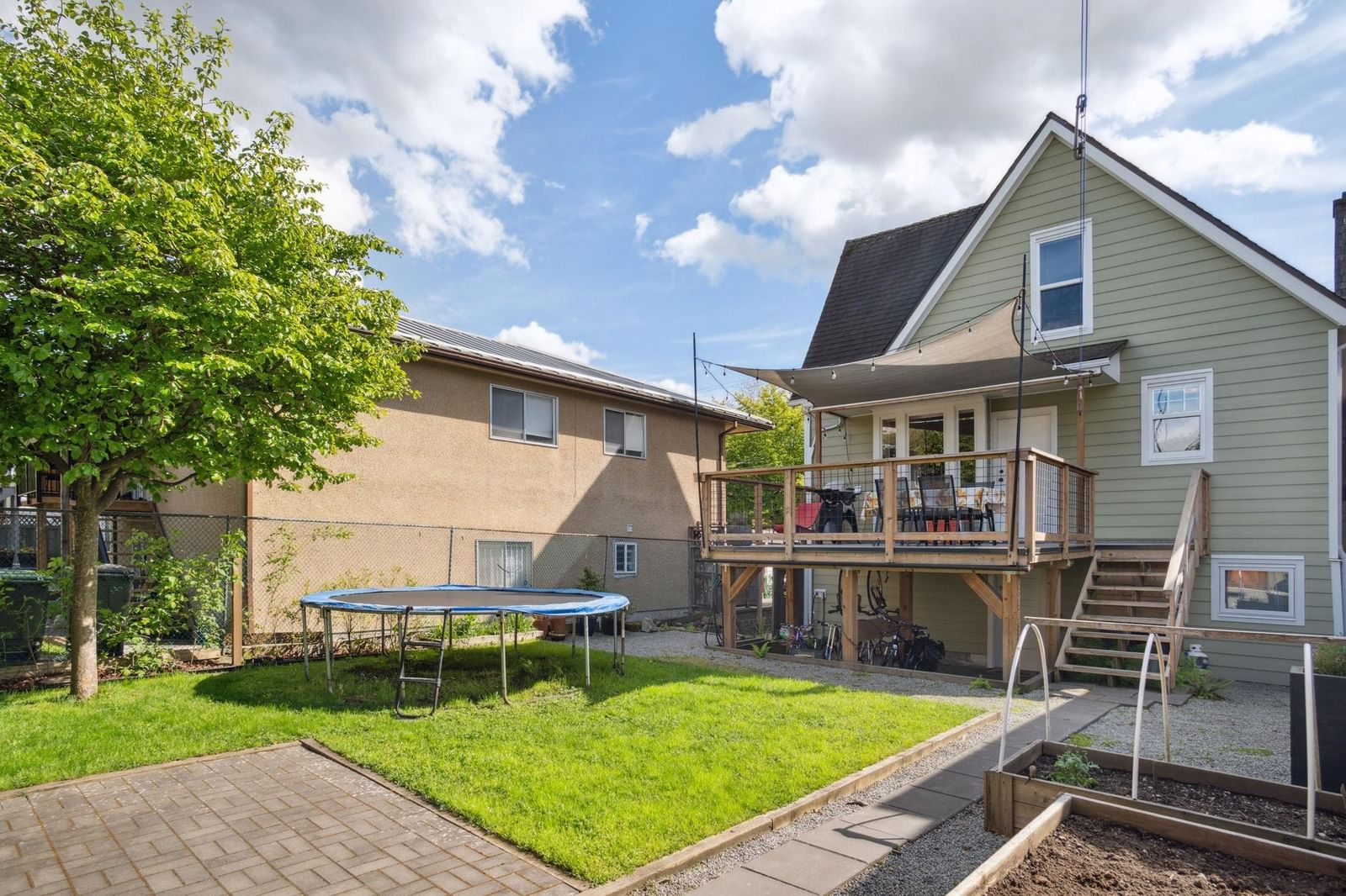Listing Image 23