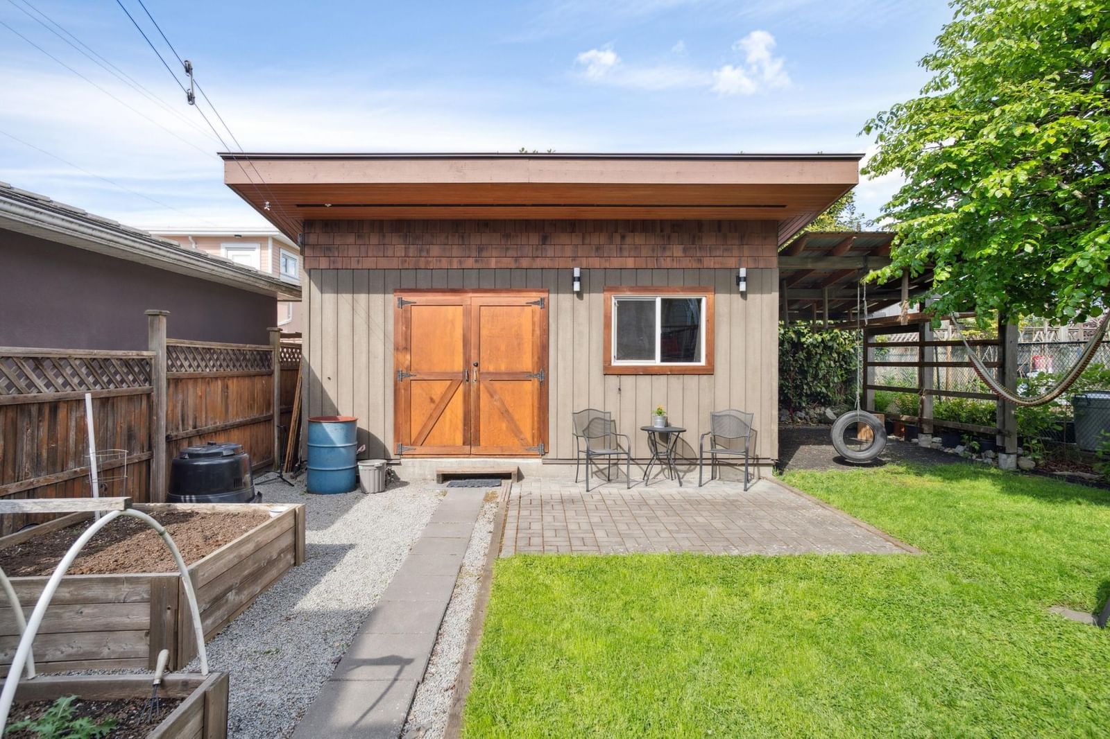 Listing Image 25