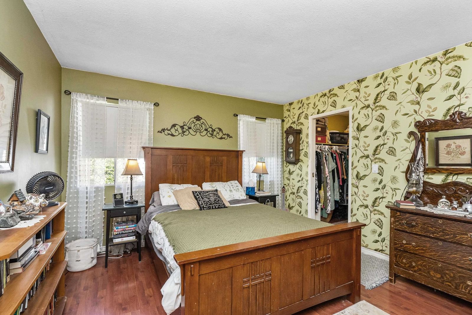 Listing Image 15