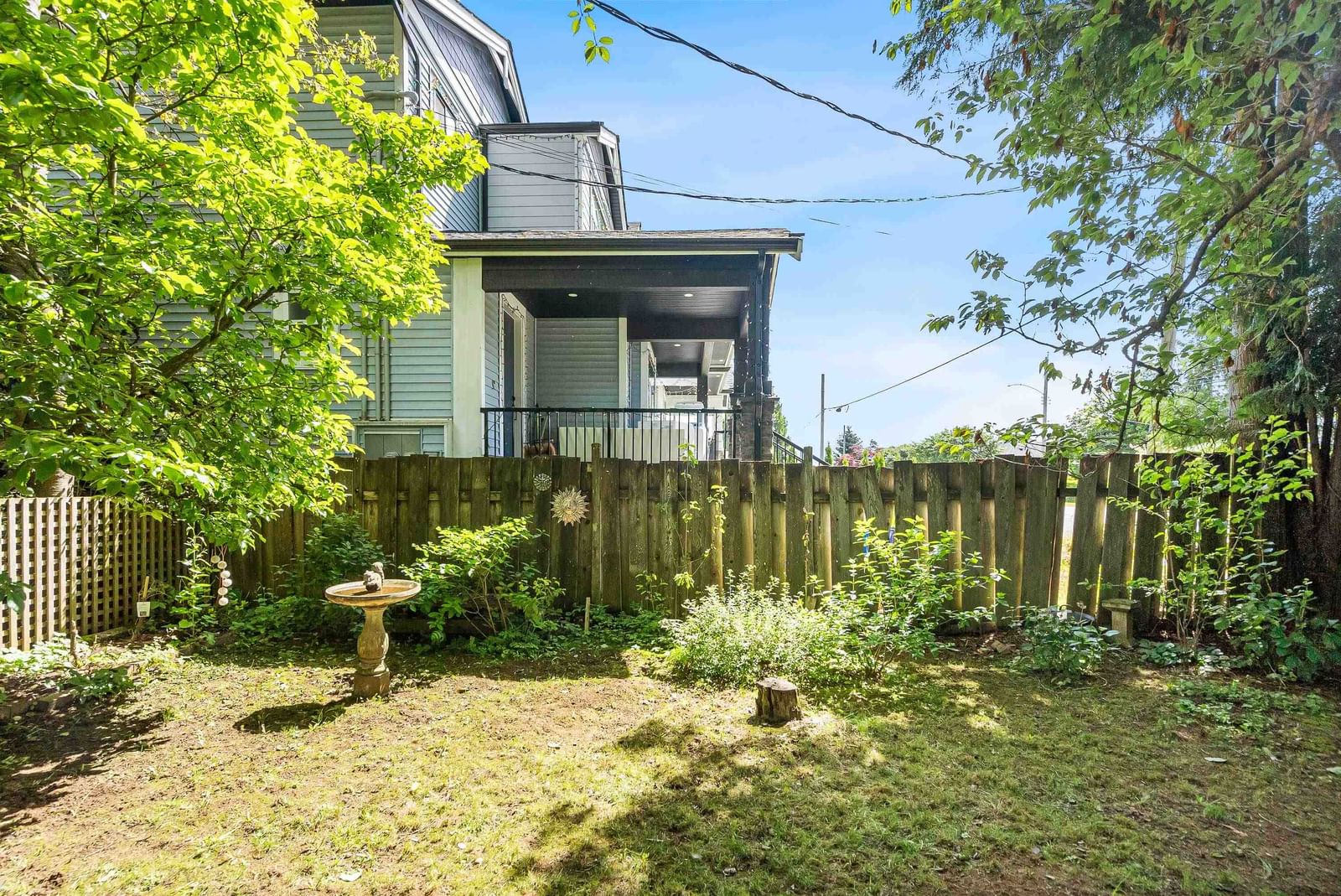 Listing Image 6