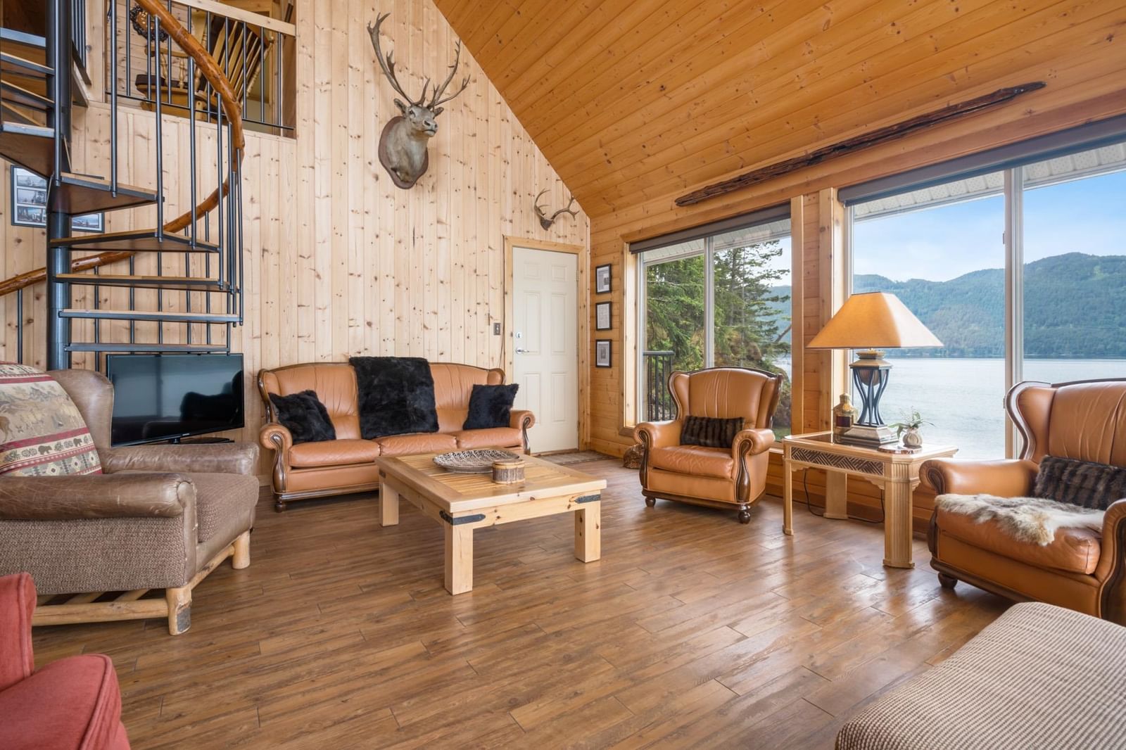 Listing Image 10