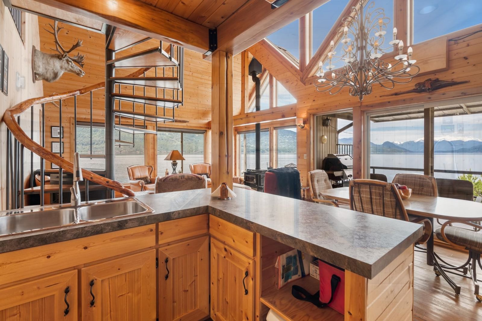 Listing Image 15