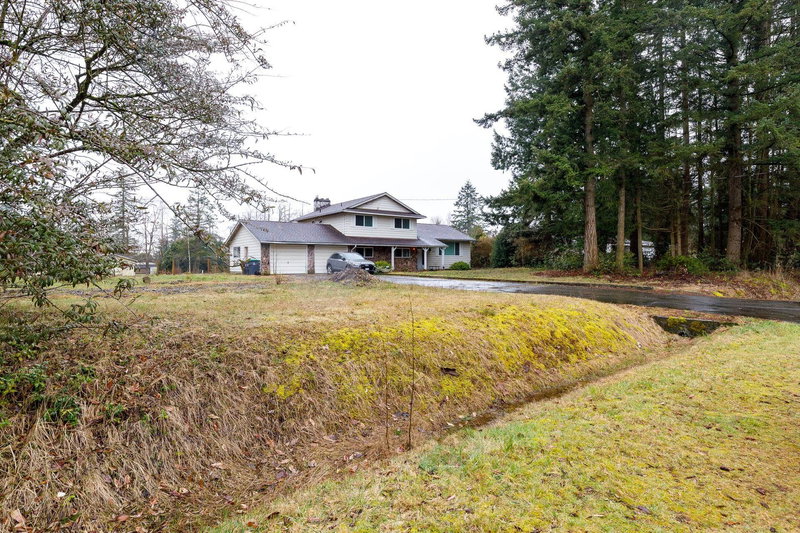 16930 23 Avenue, Surrey, V3Z 9Z2 | Image 2