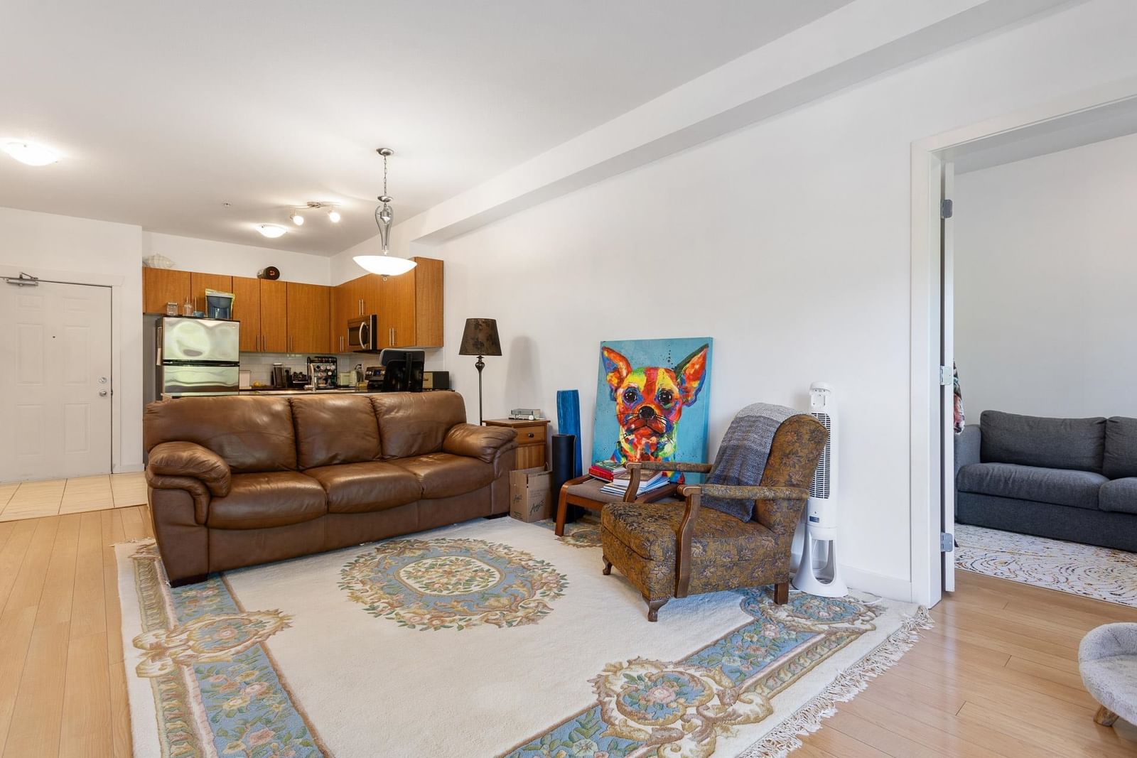 Listing Image 13