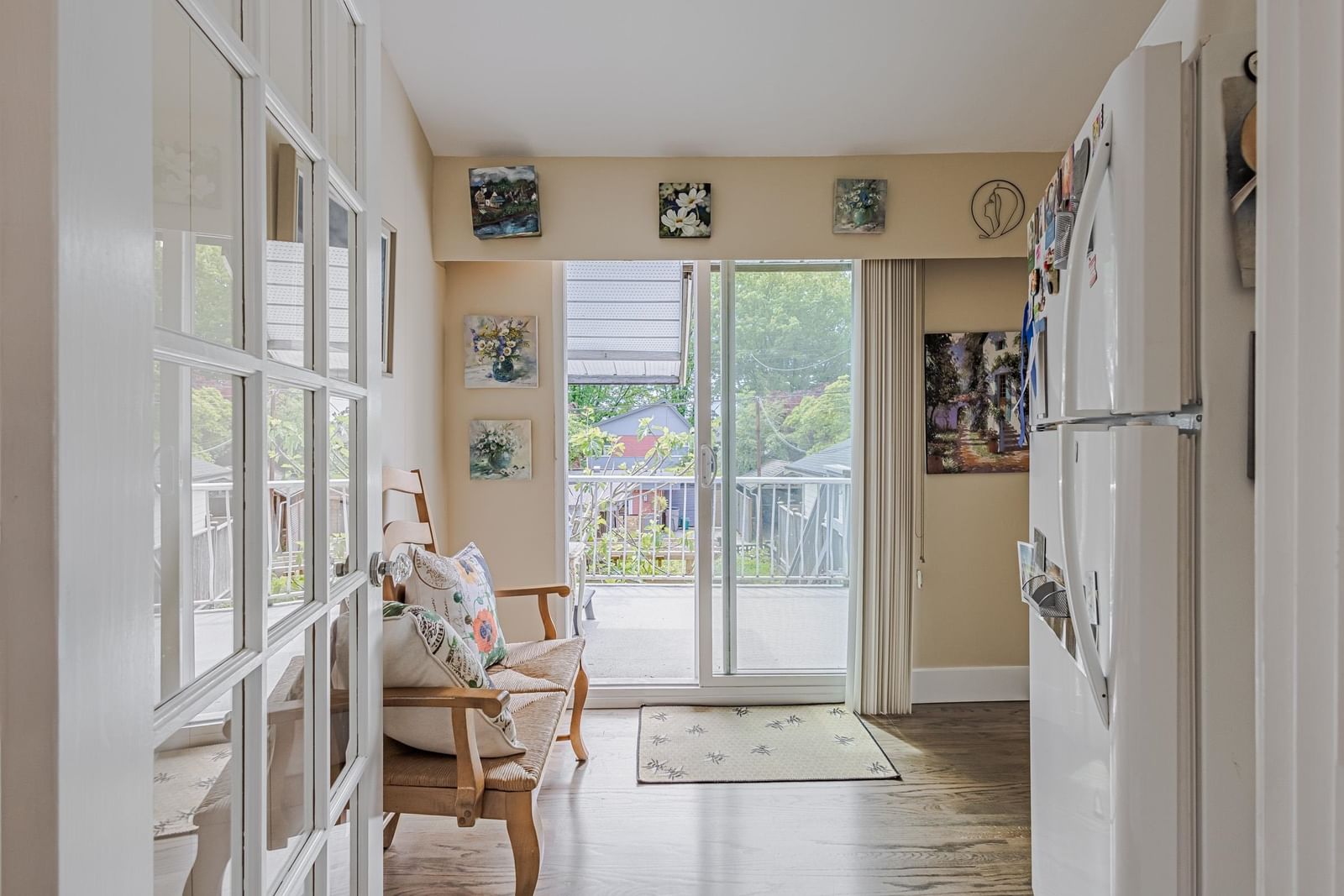 Listing Image 11