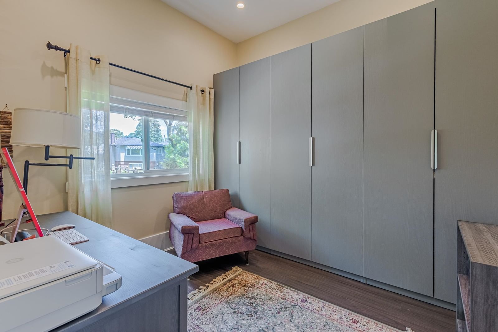 Listing Image 13