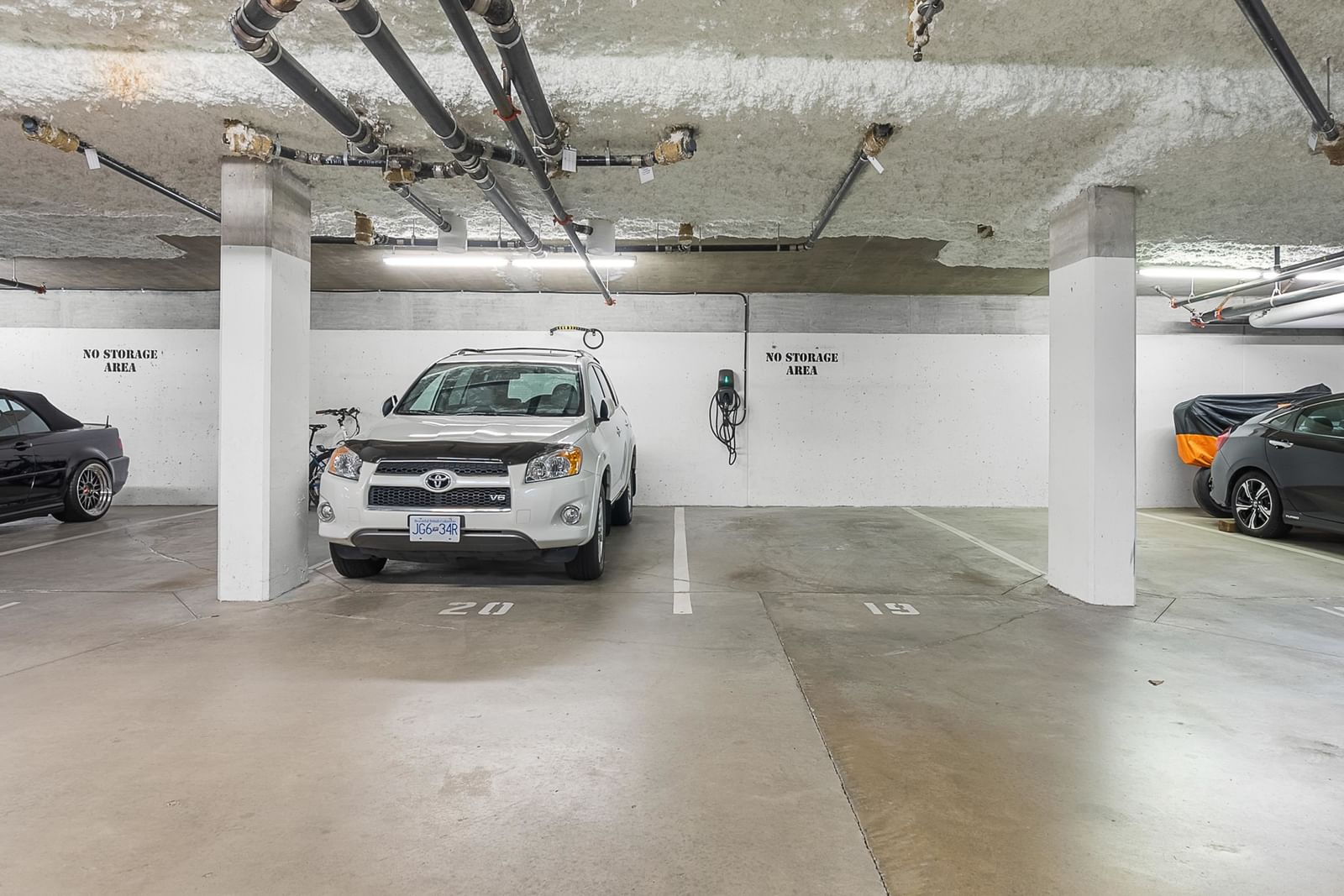 Listing Image 33