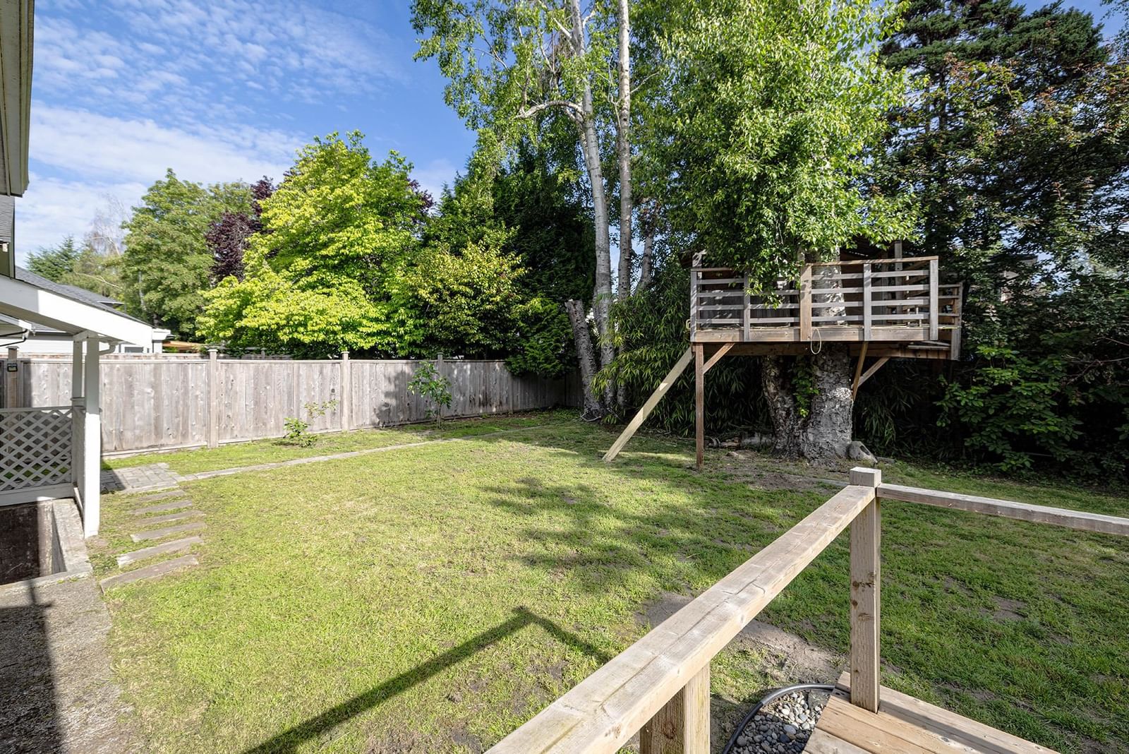 Listing Image 24