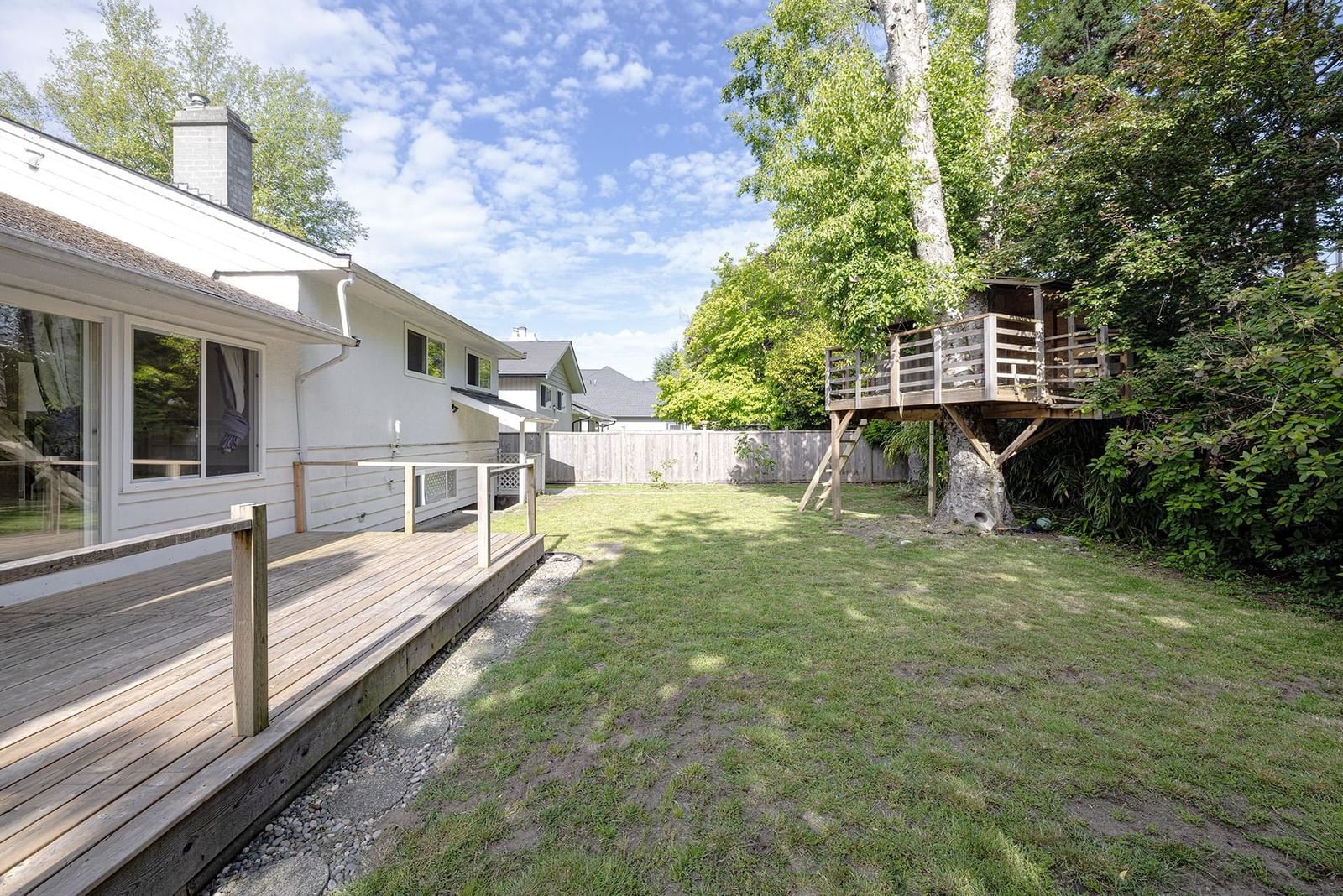 Listing Image 26