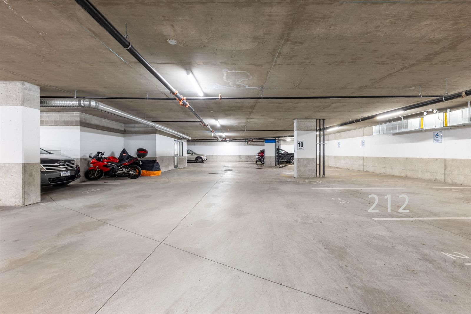 Listing Image 23