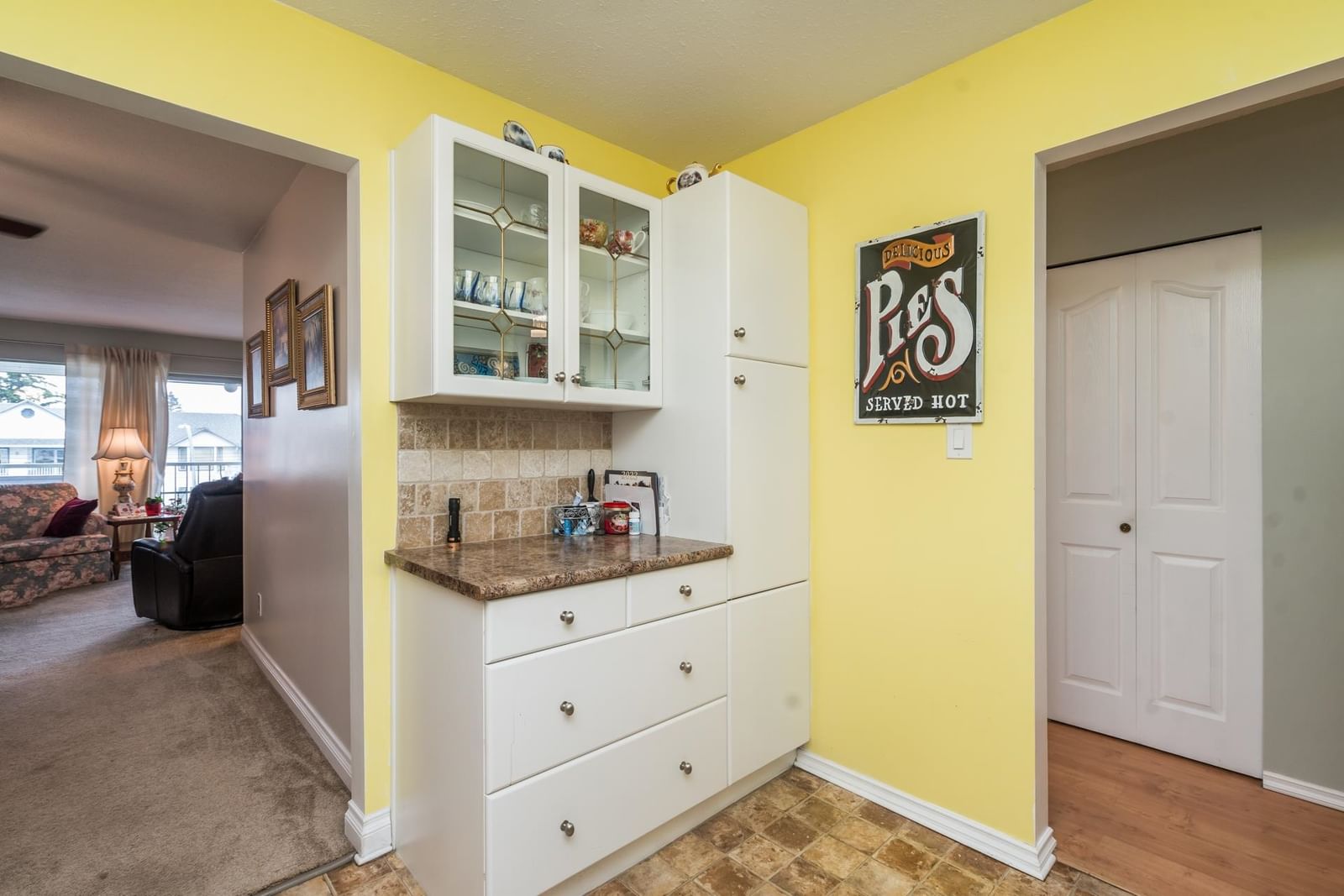 Listing Image 13