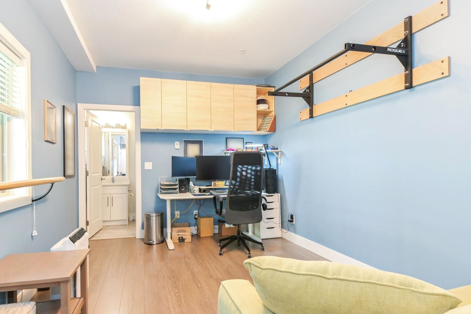 Listing Image 21