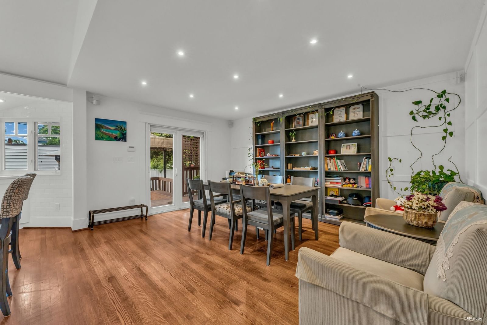 Listing Image 15