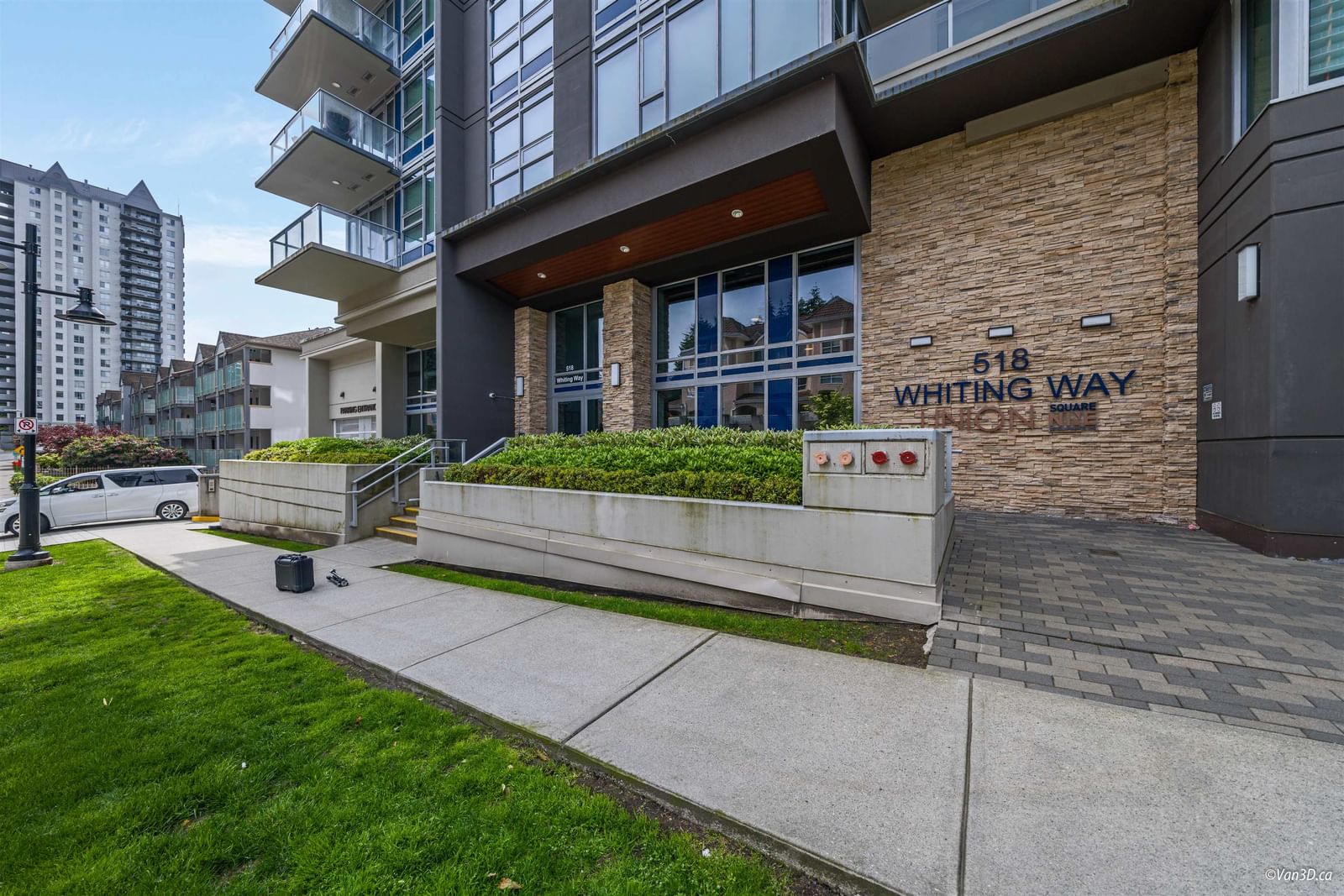 Listing Image 3