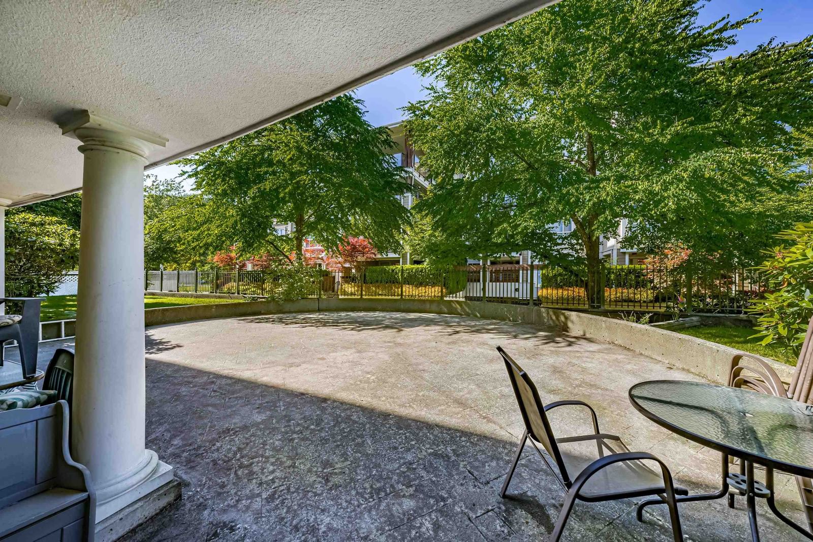 Listing Image 22