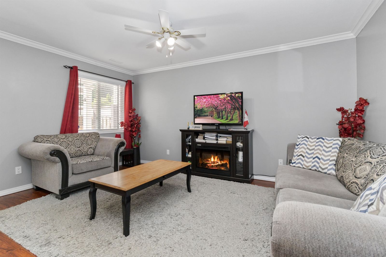 Listing Image 22