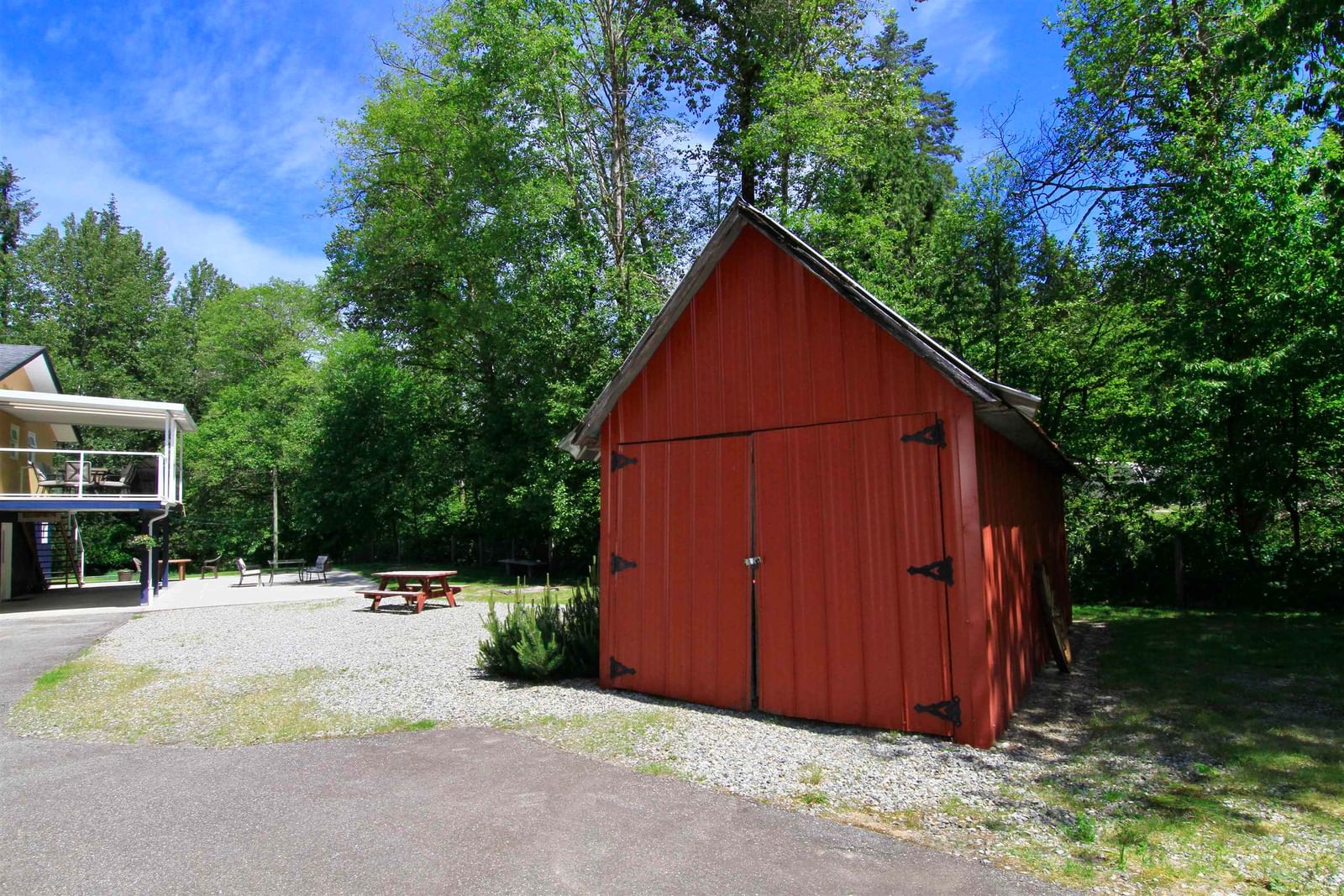 Listing Image 27