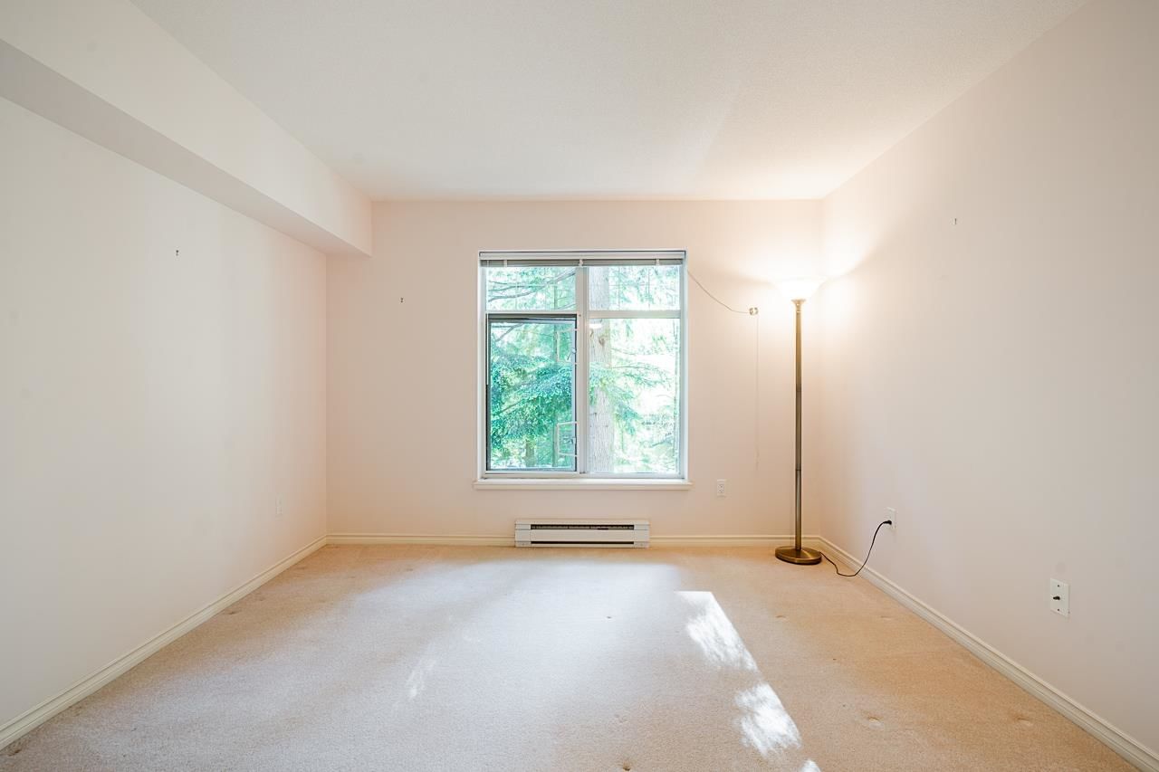 Listing Image 30
