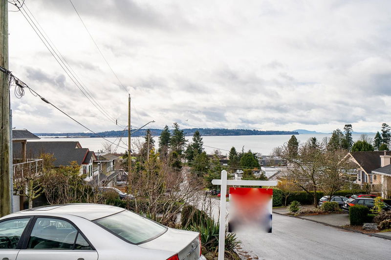 972 Kent Street, White Rock, British Columbia (MLS R2892652)