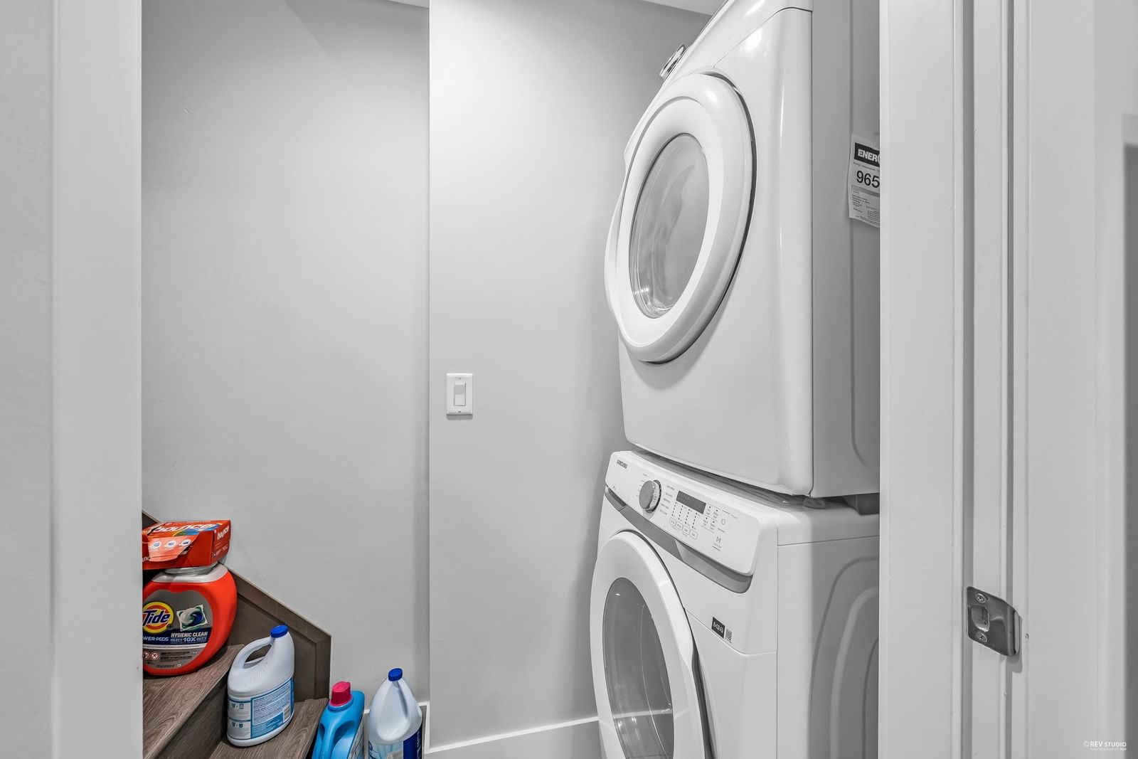 Listing Image 21