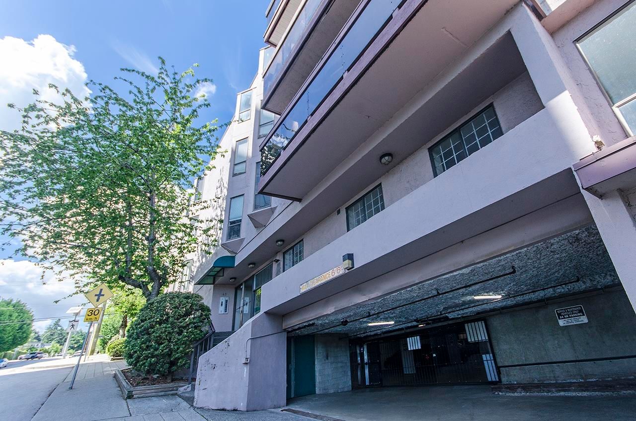 Listing Image 20