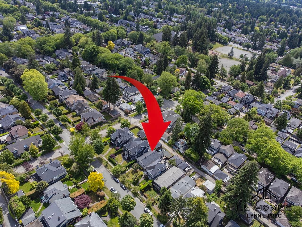 Listing Image 4