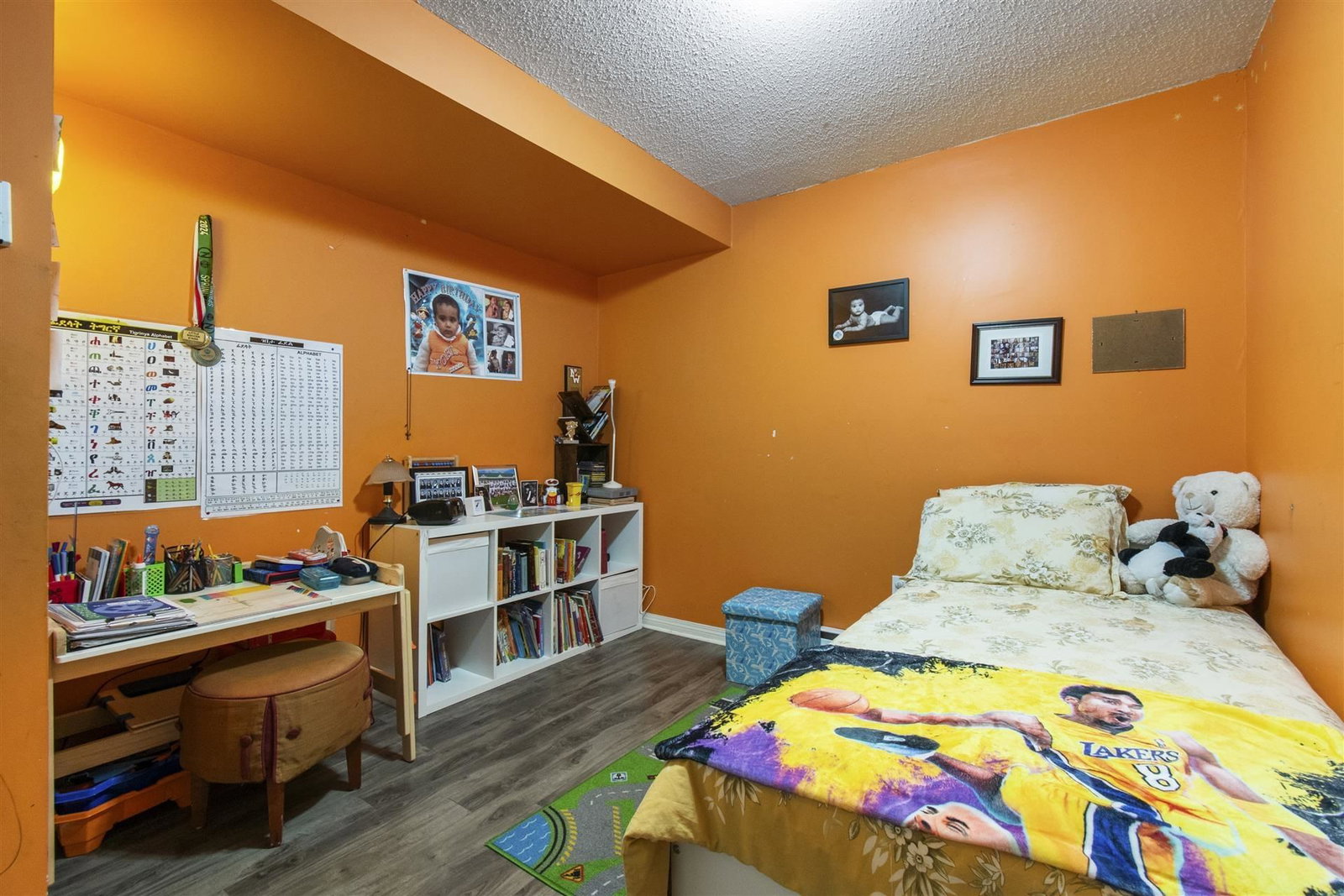 Listing Image 15