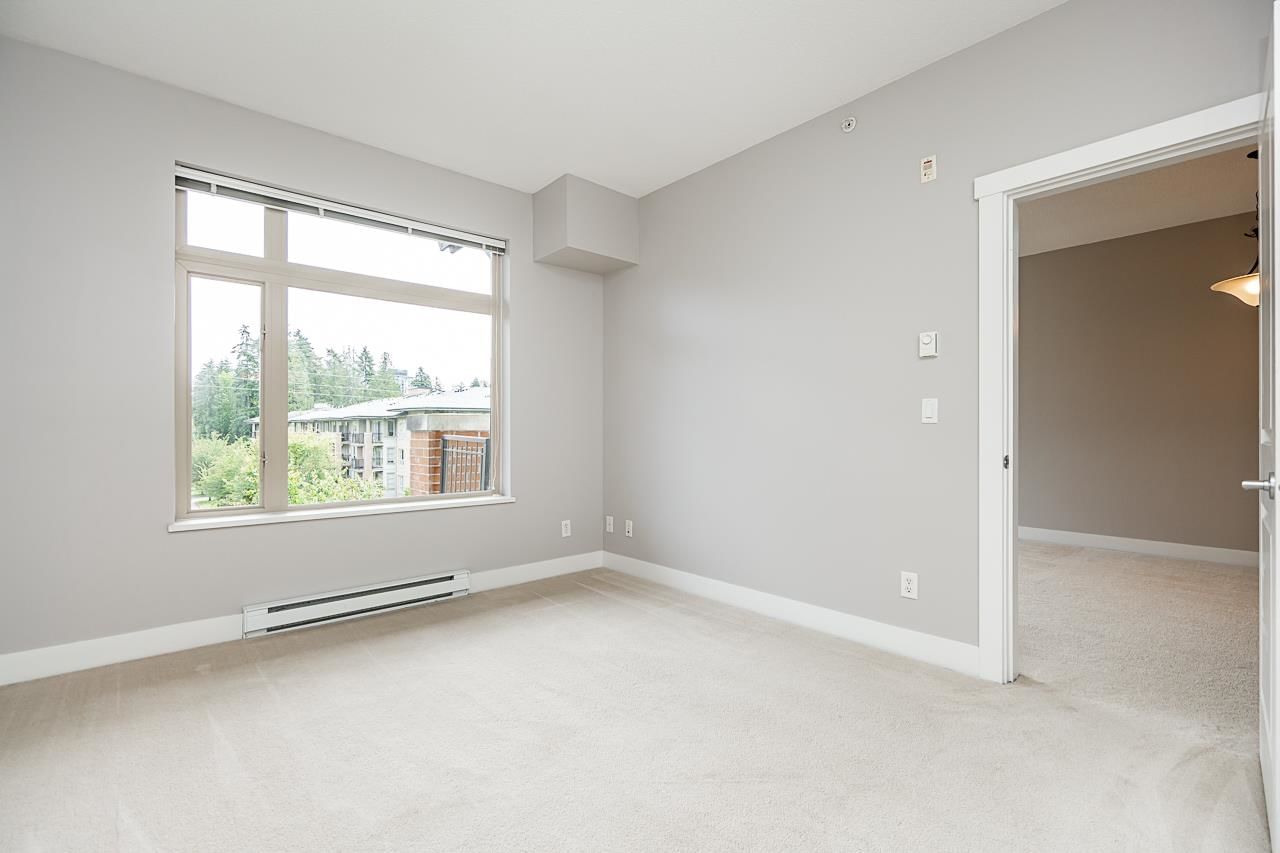 Listing Image 17