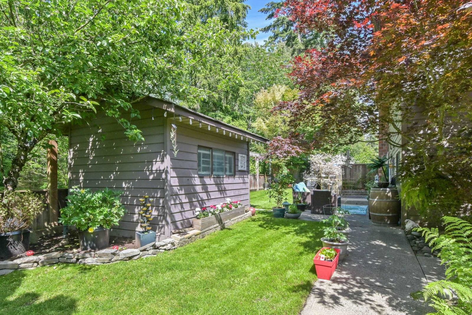 Listing Image 32