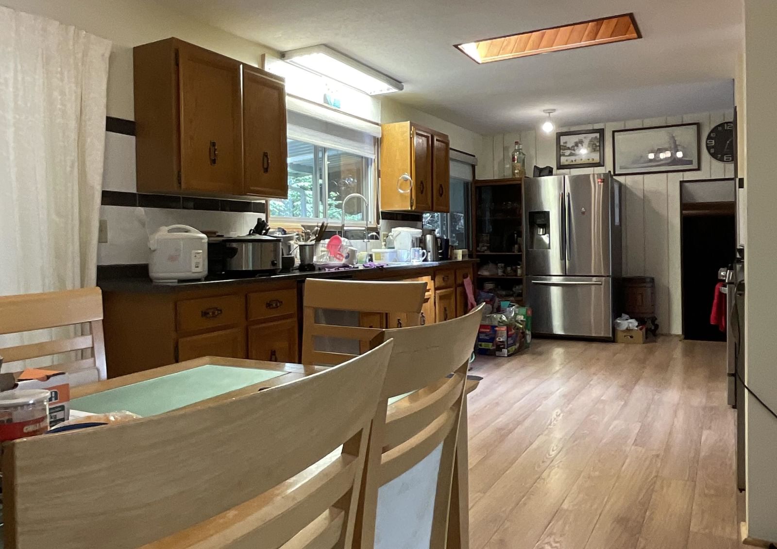 Listing Image 11