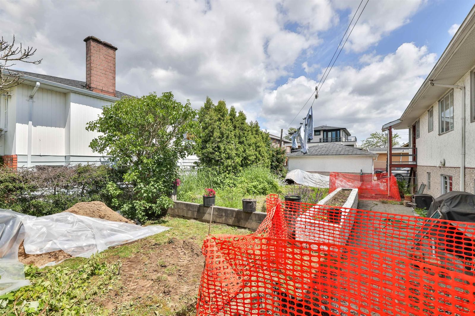 Listing Image 17