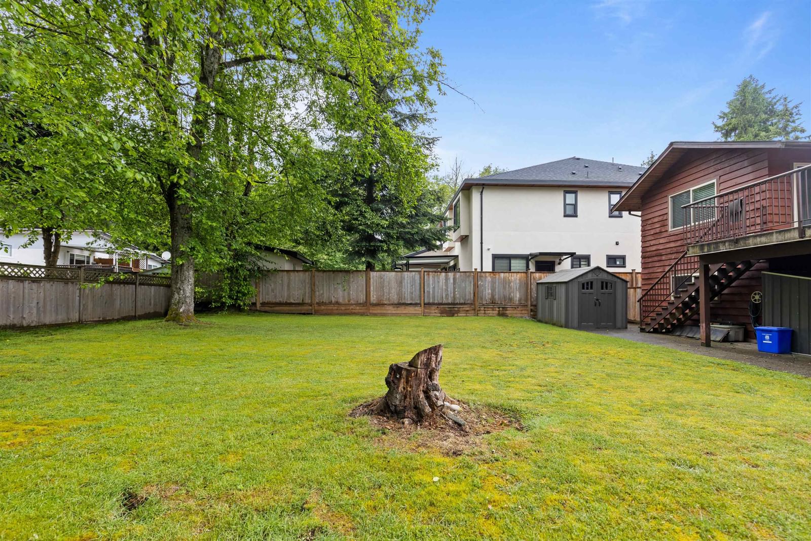 Listing Image 9