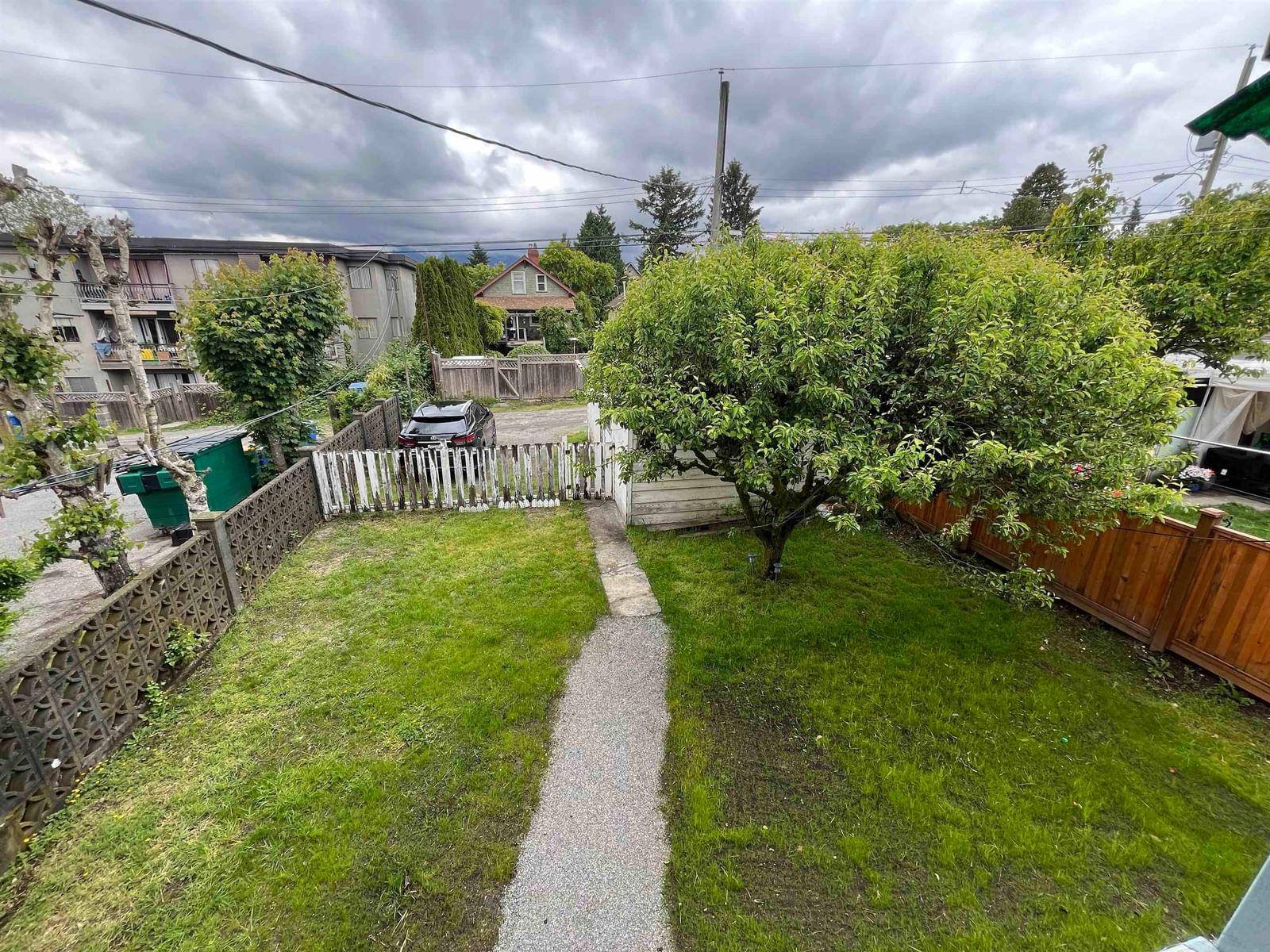 Listing Image 2