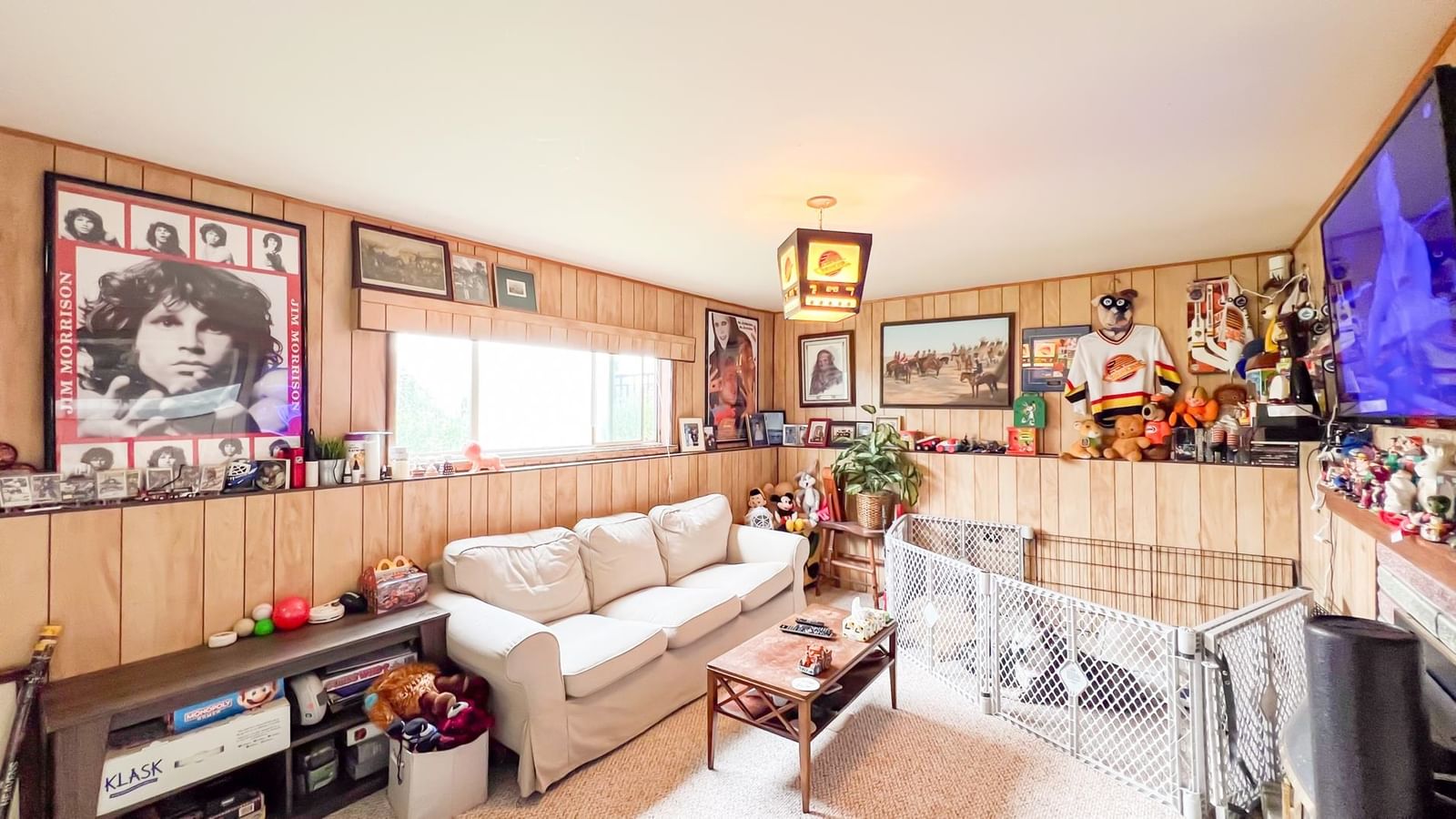 Listing Image 14